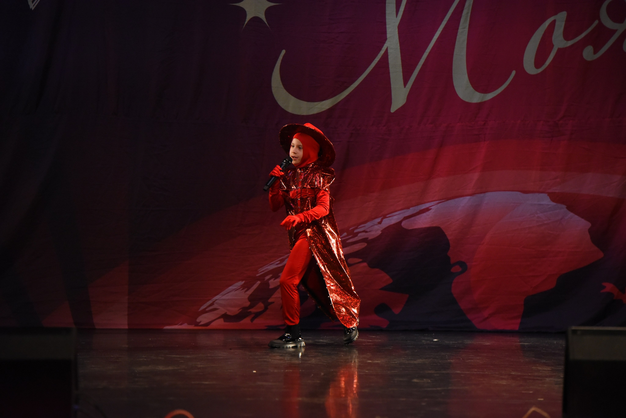 13 декабря, г. Калининград. Золотое яблочко