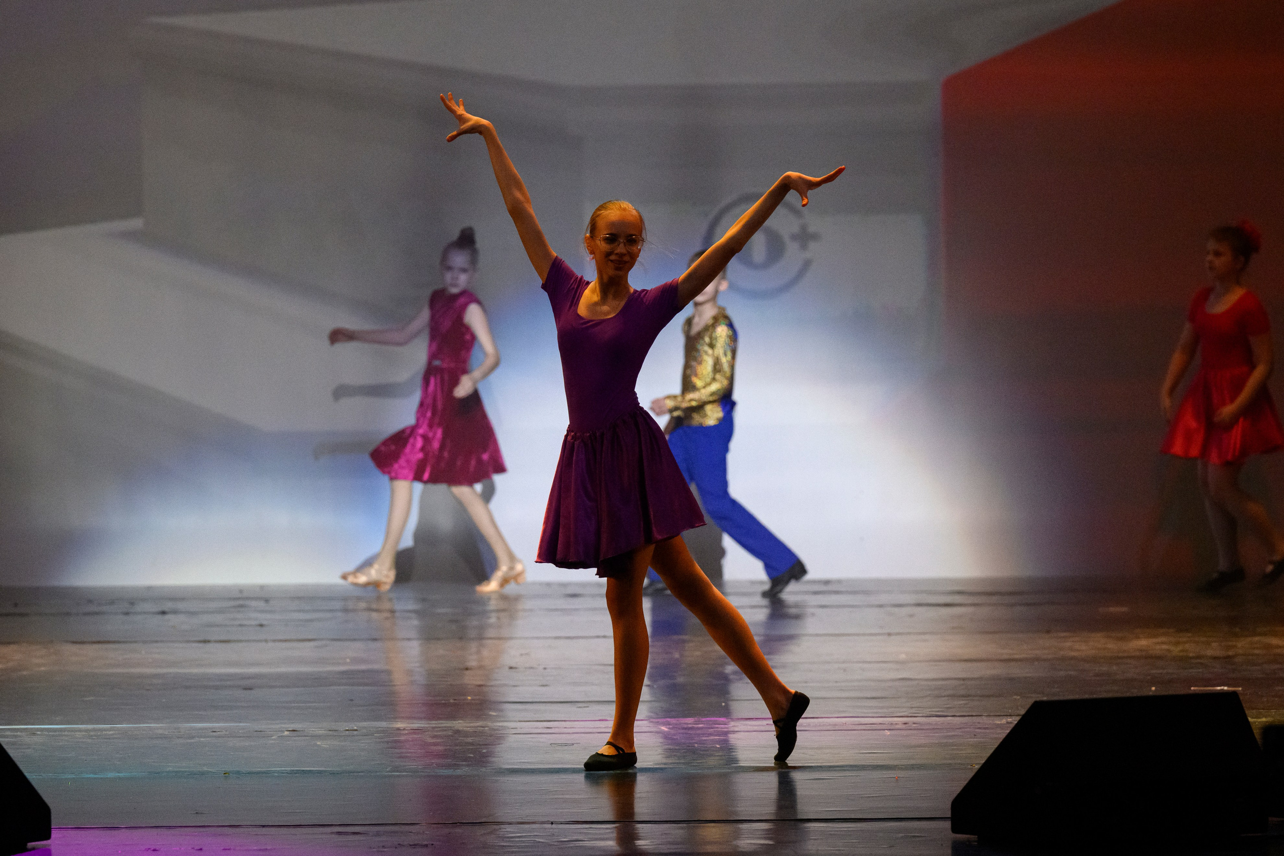 23 апреля, часть 2, БКЗ Октябрьский, г. Санкт-Петербург. Золотое яблочко