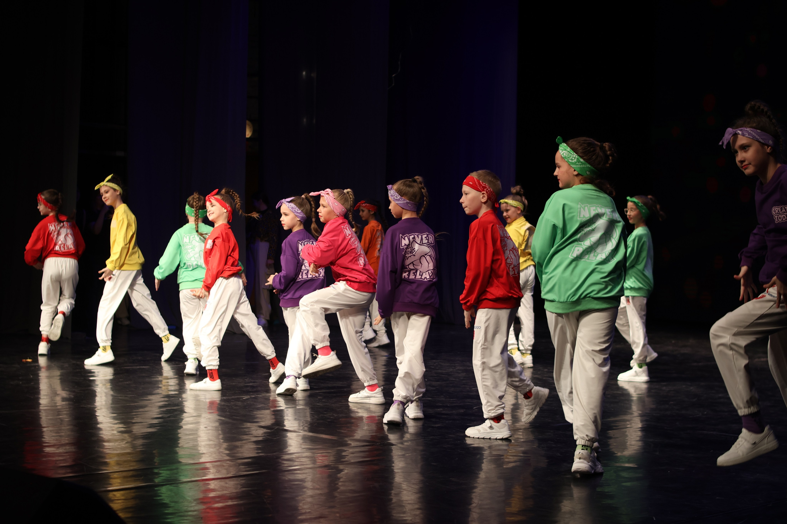 13 апреля, г. Томск. Золотое яблочко