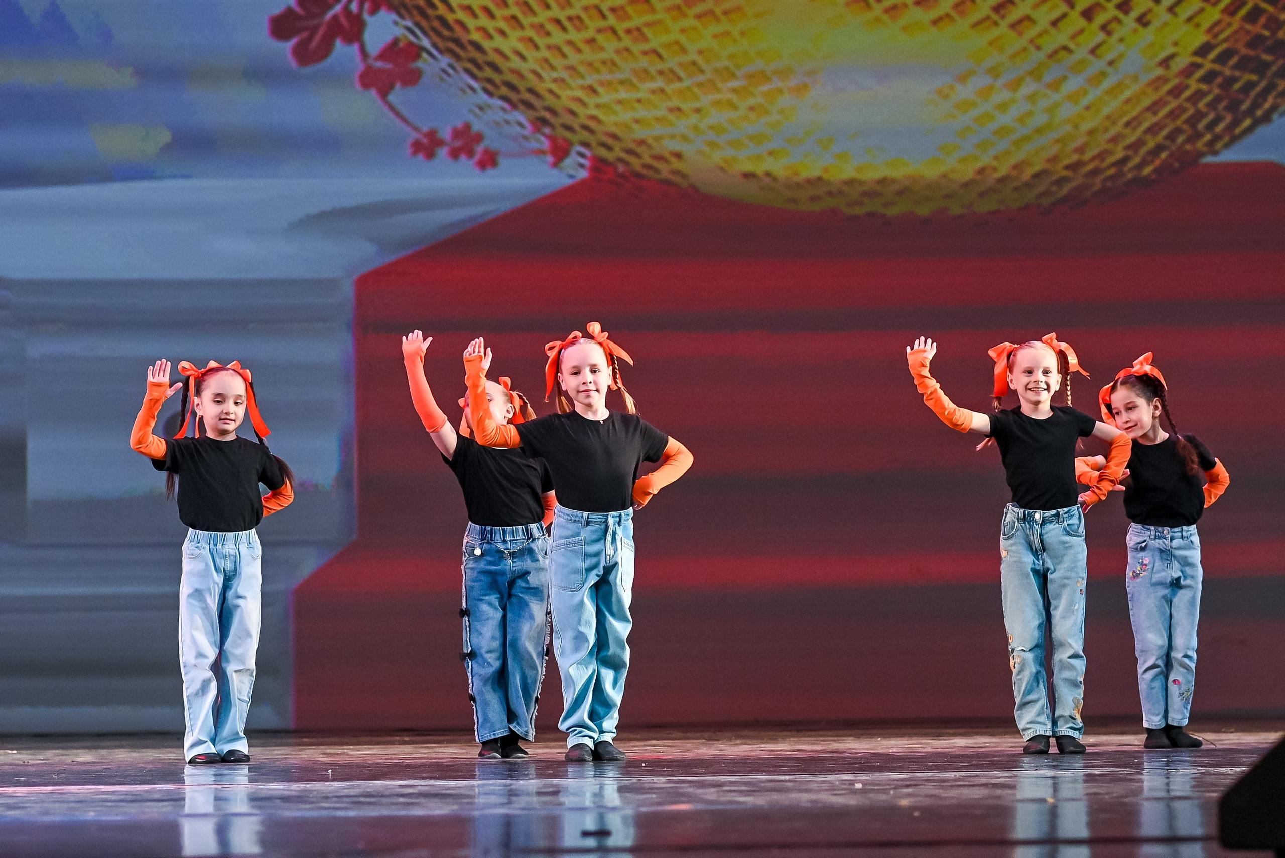 23 апреля, часть 3, БКЗ Октябрьский, г. Санкт-Петербург. Золотое яблочко