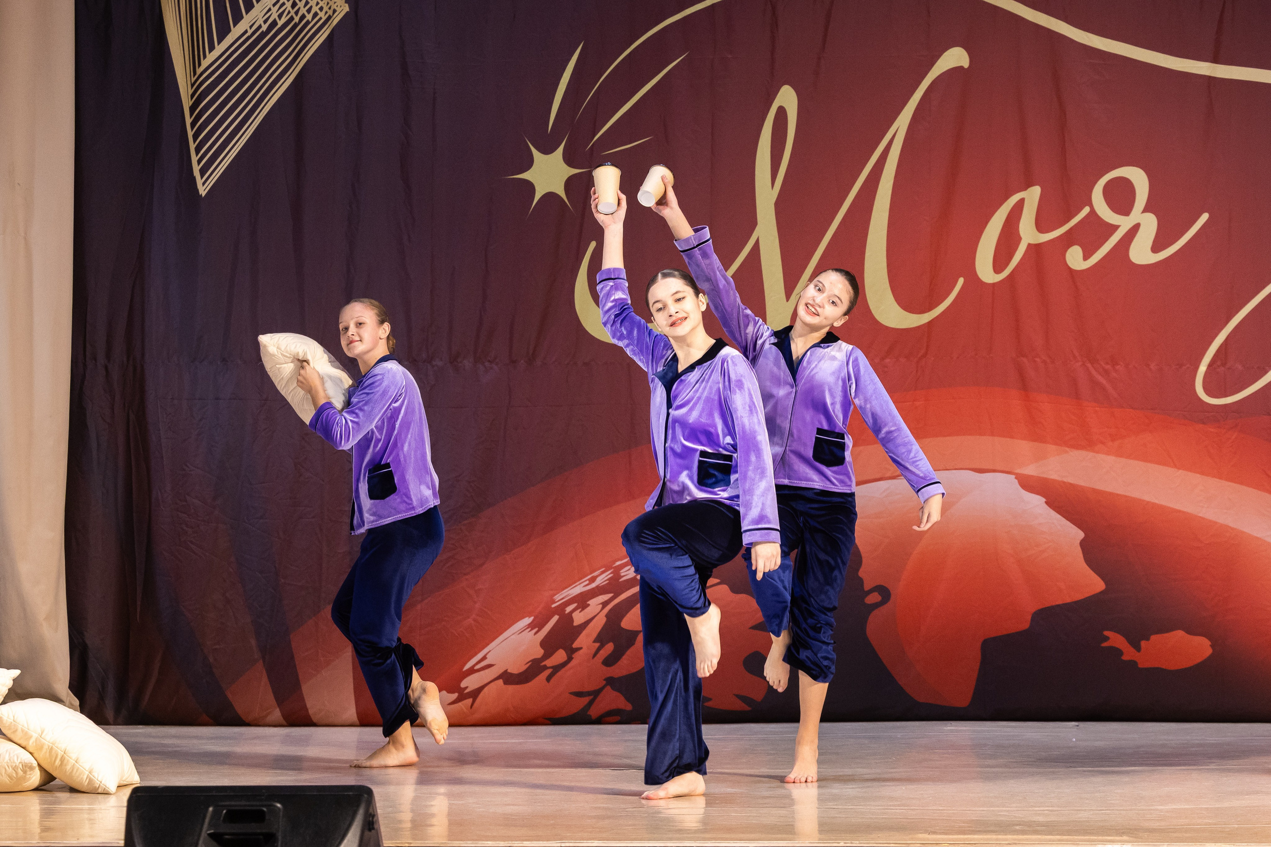 9 ноября, танцевальные номера, г. Волгоград. Золотое яблочко