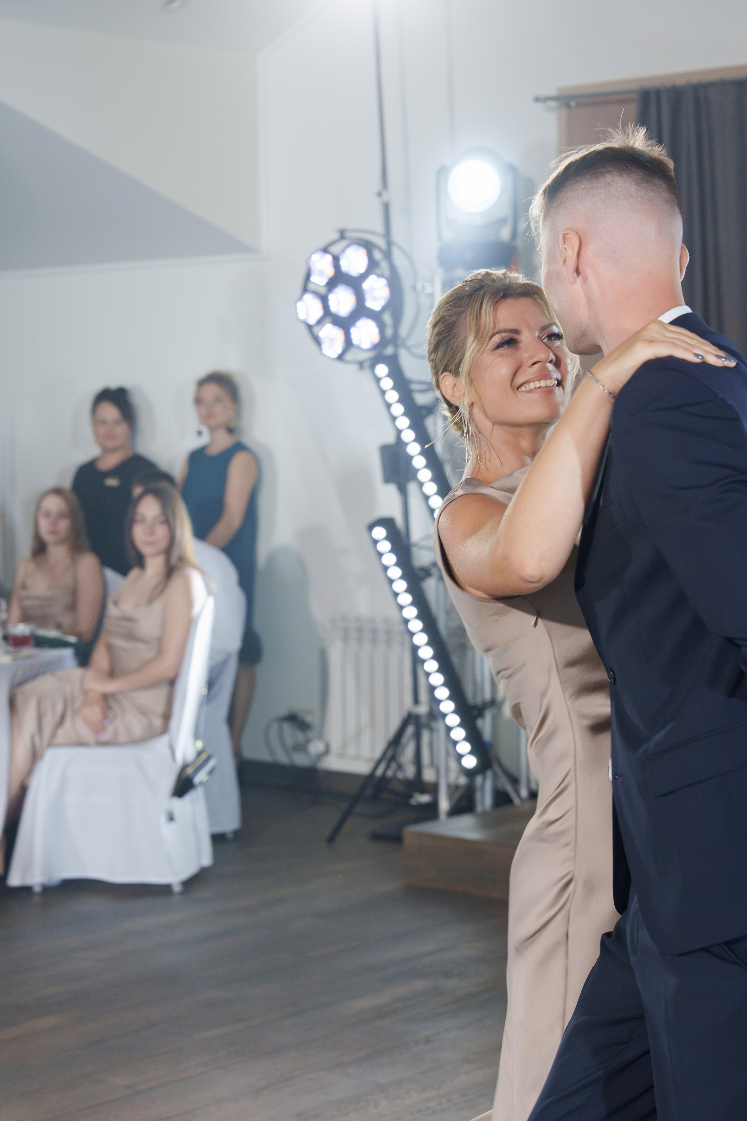 Евгений и Дарья (Пакет «MAXI» Брянск). Свадебный и репортажный фотограф Элина Козырьянова