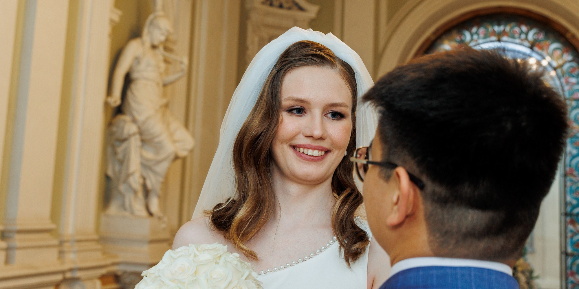 Чингис и Александра регистрация и небольшая прогулка. Свадебный и семейный фотограф в г. Волхов Алексей Кочерыжкин