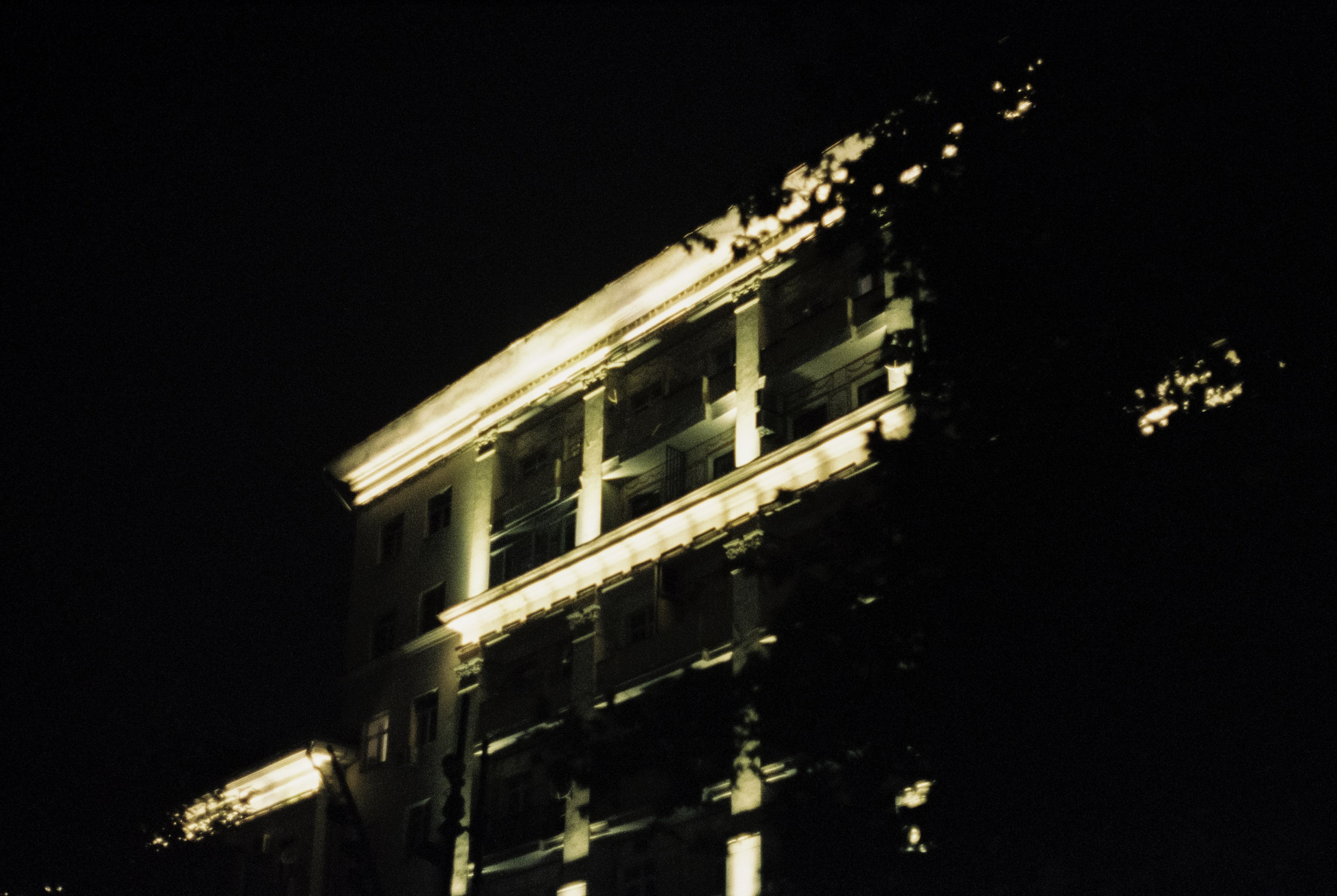 Москва вечером на пленку  Kodak Vision 3 500T