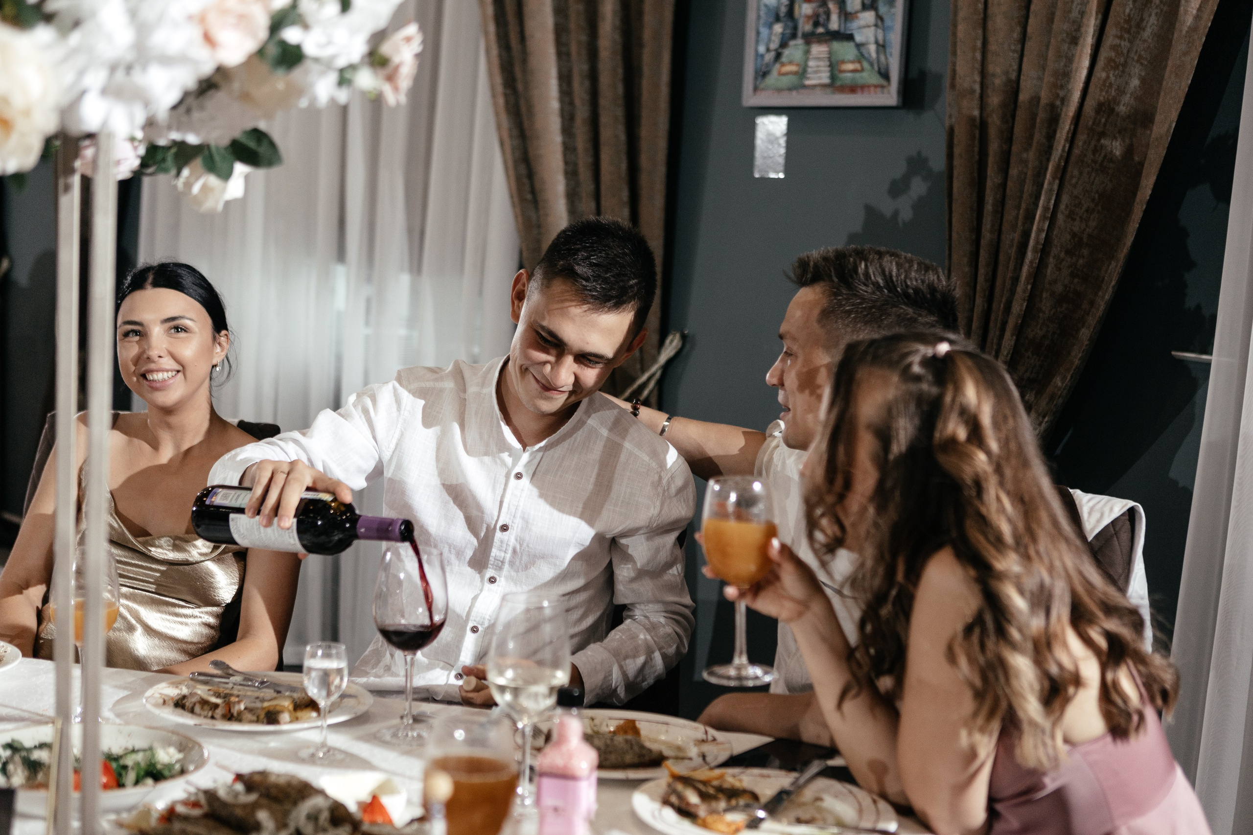 Свадебный фотограф Уфа — Руслан ГабдлисламовЖивые эмоции, красивые кадры, воспоминания на всю жизнь.Работаю по всей Республике Башкортоста. Свадебный фотограф Уфа Руслан Габдлисламов