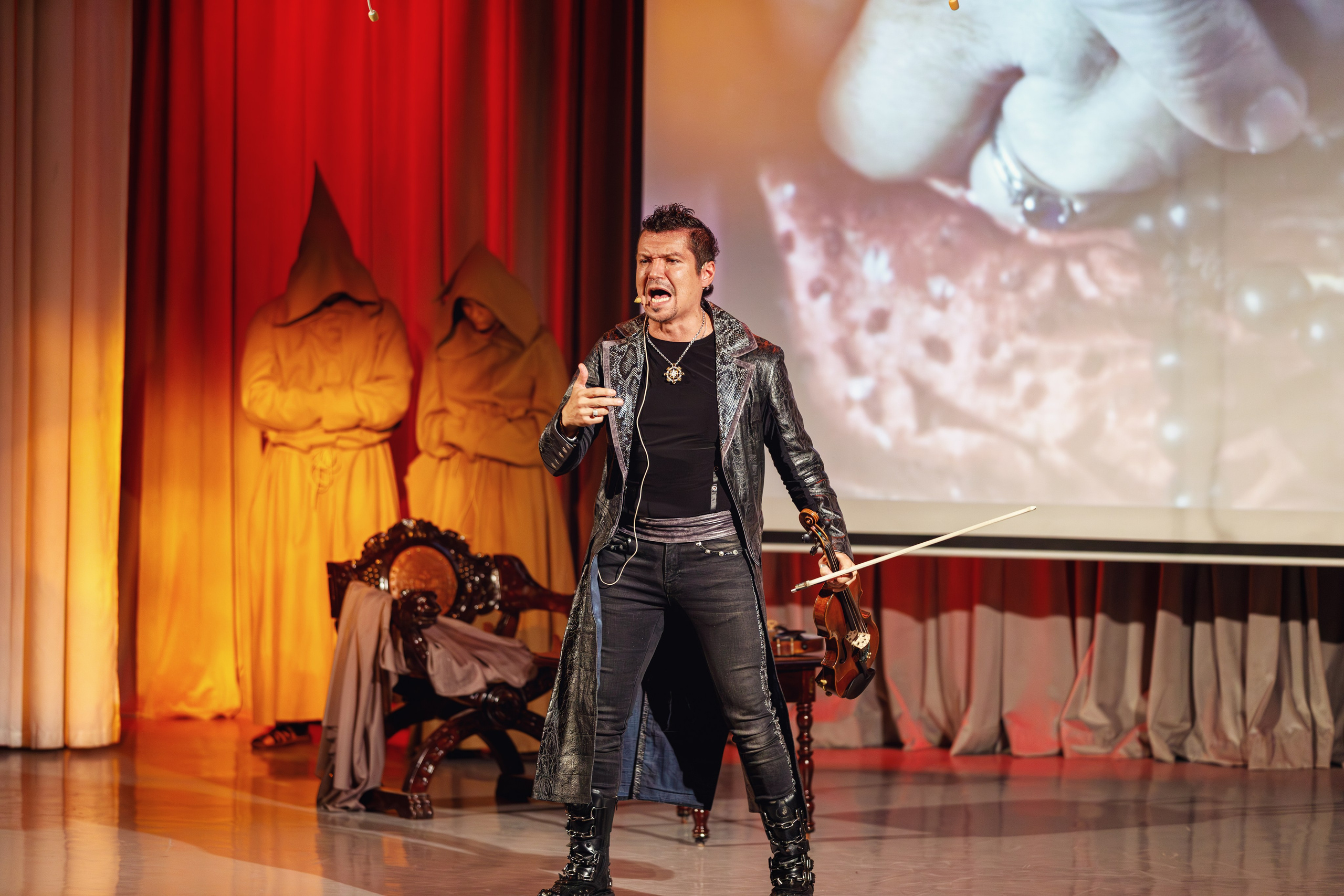 Мюзикл. Скрипка Паганини. Бэкстейдж. Фотограф портретист в Троицке и Москве Иван Парусиди