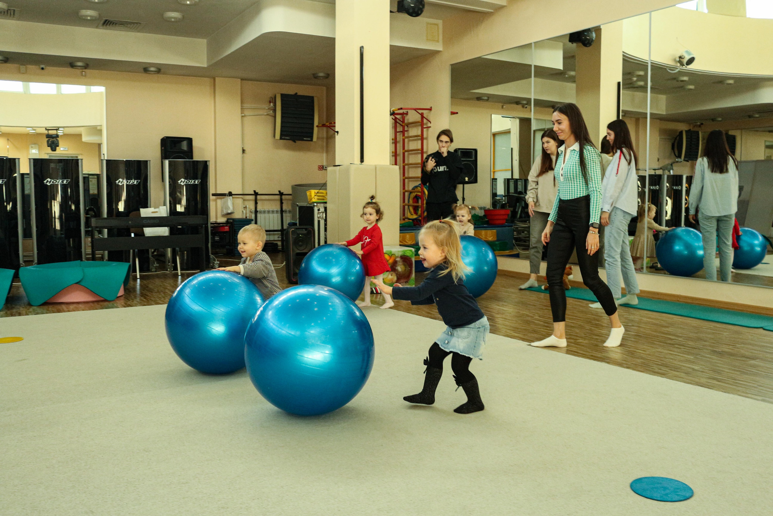 Юни клуб. Алиса Томшина — Фотограф / Видеограф