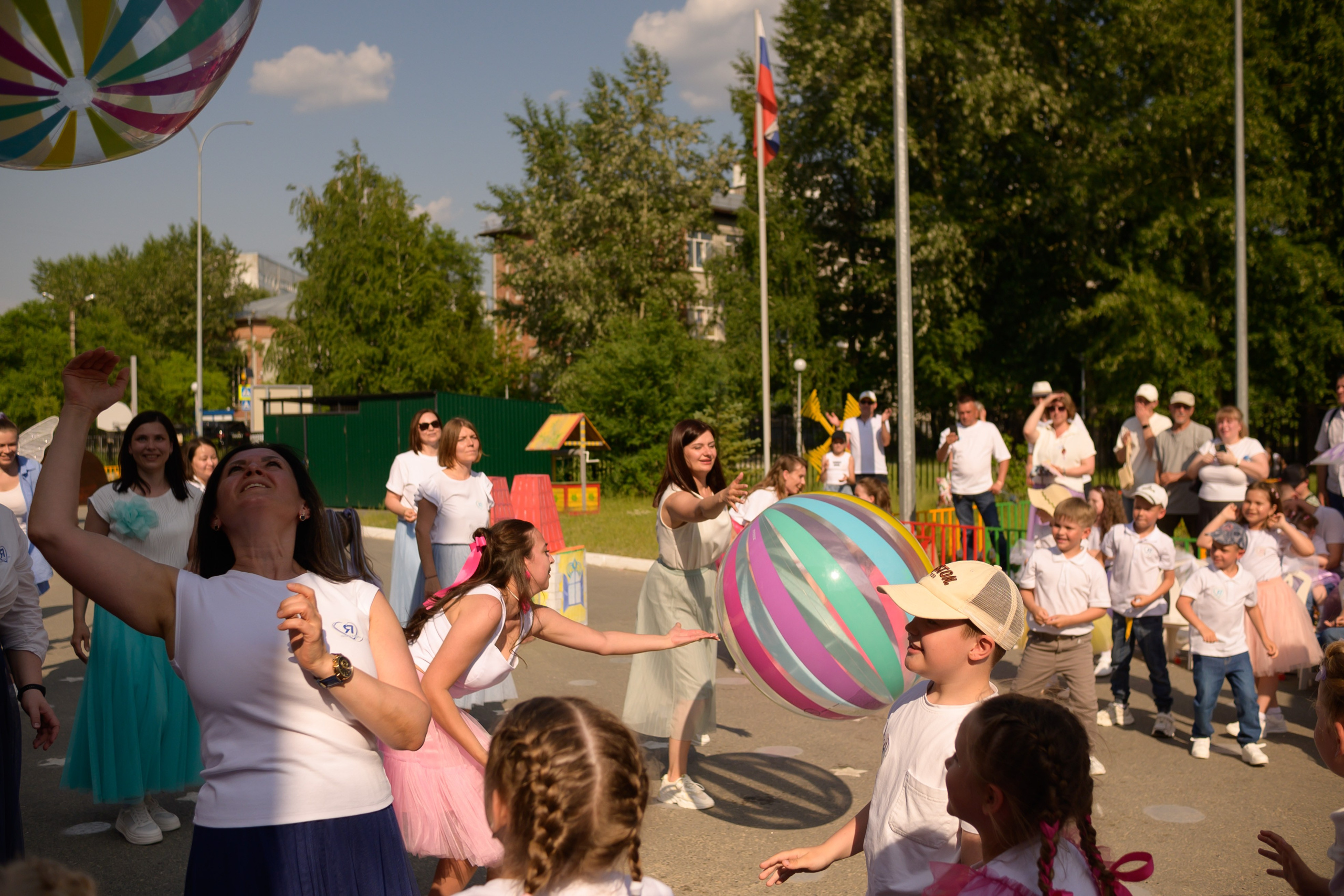 Репортаж выпускного группа «Фантазёры» 3 садик. Фотограф новорожденных, семейный детский в Тюмени Татьяна Морозова