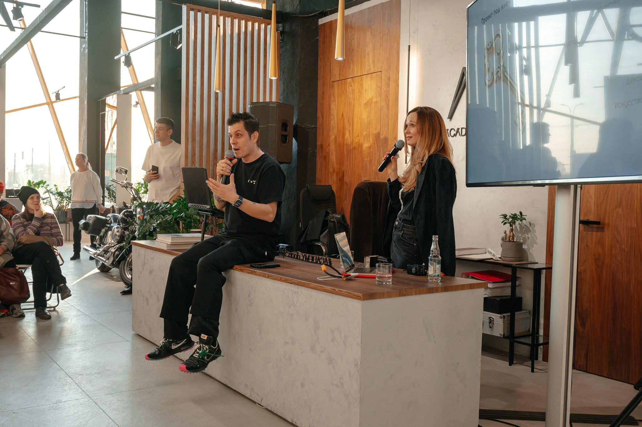 Выступление дизайнера в Academy. Свадебный и семейный фотограф из Санкт-Петербурга Климов Анатолий