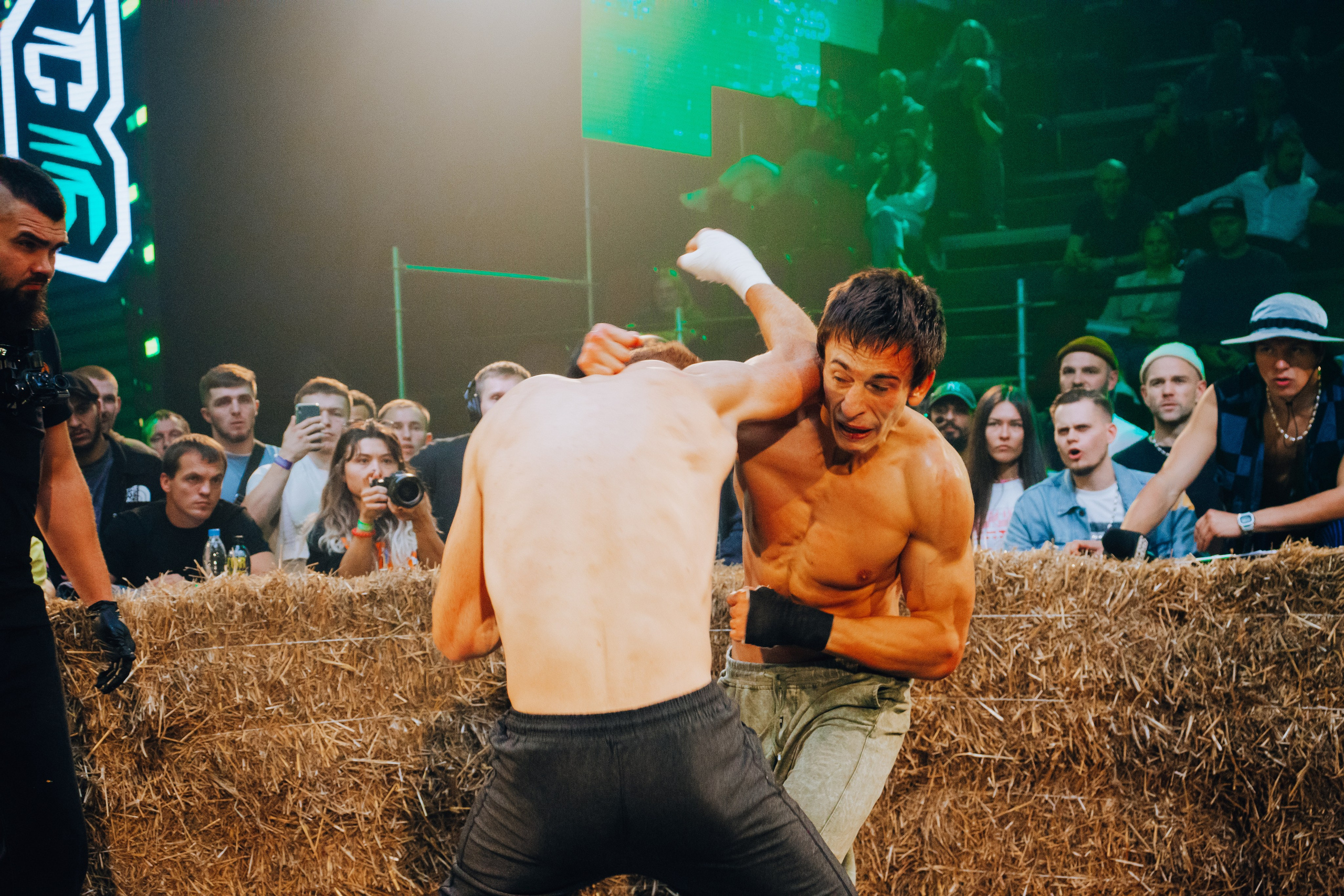 Кулачные бои TopDog. Анастасия Тен