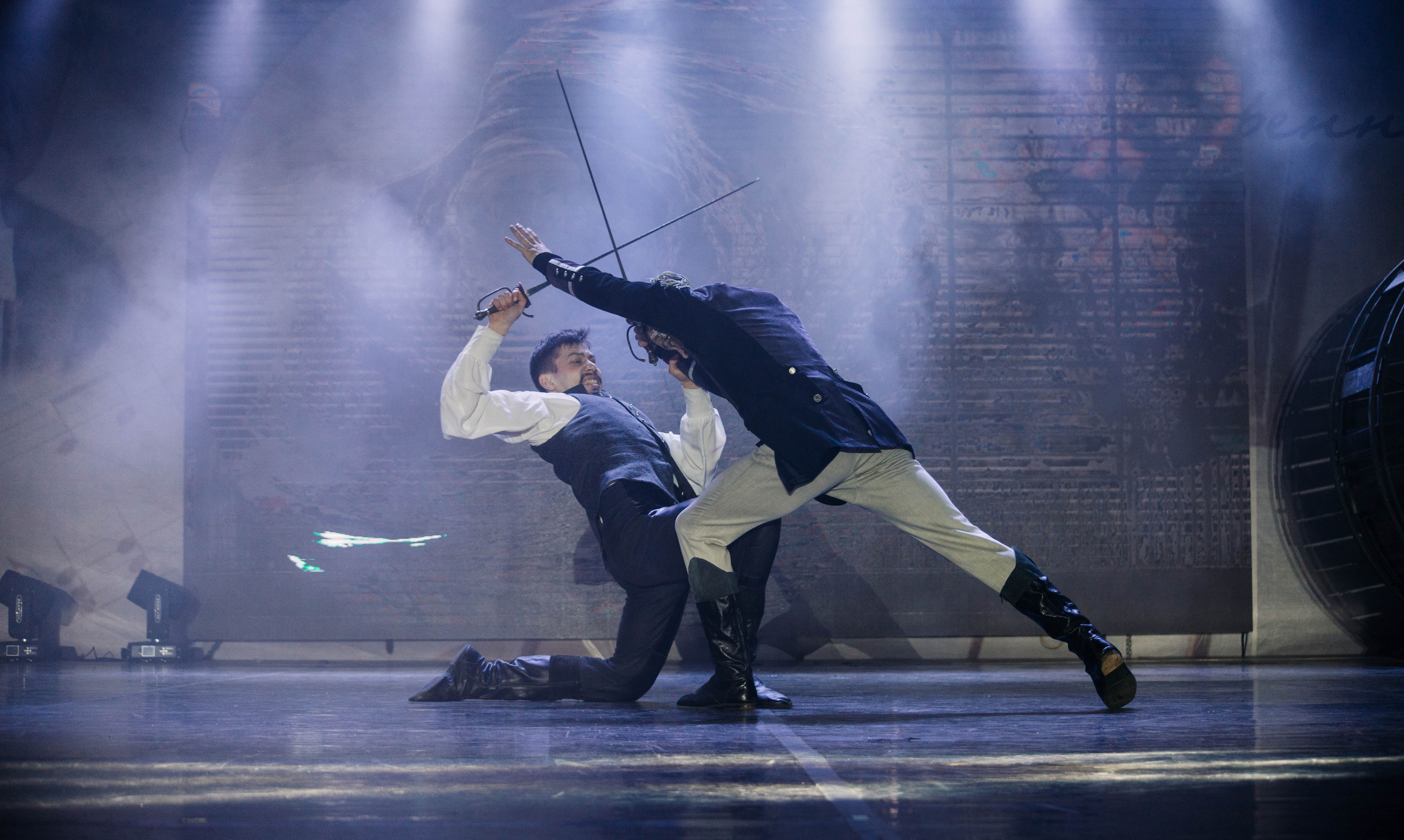 Пугачёвъ. Репортажный и портретный фотограф в Липецкой, Воронежской, Московской области Тёма Белоусов