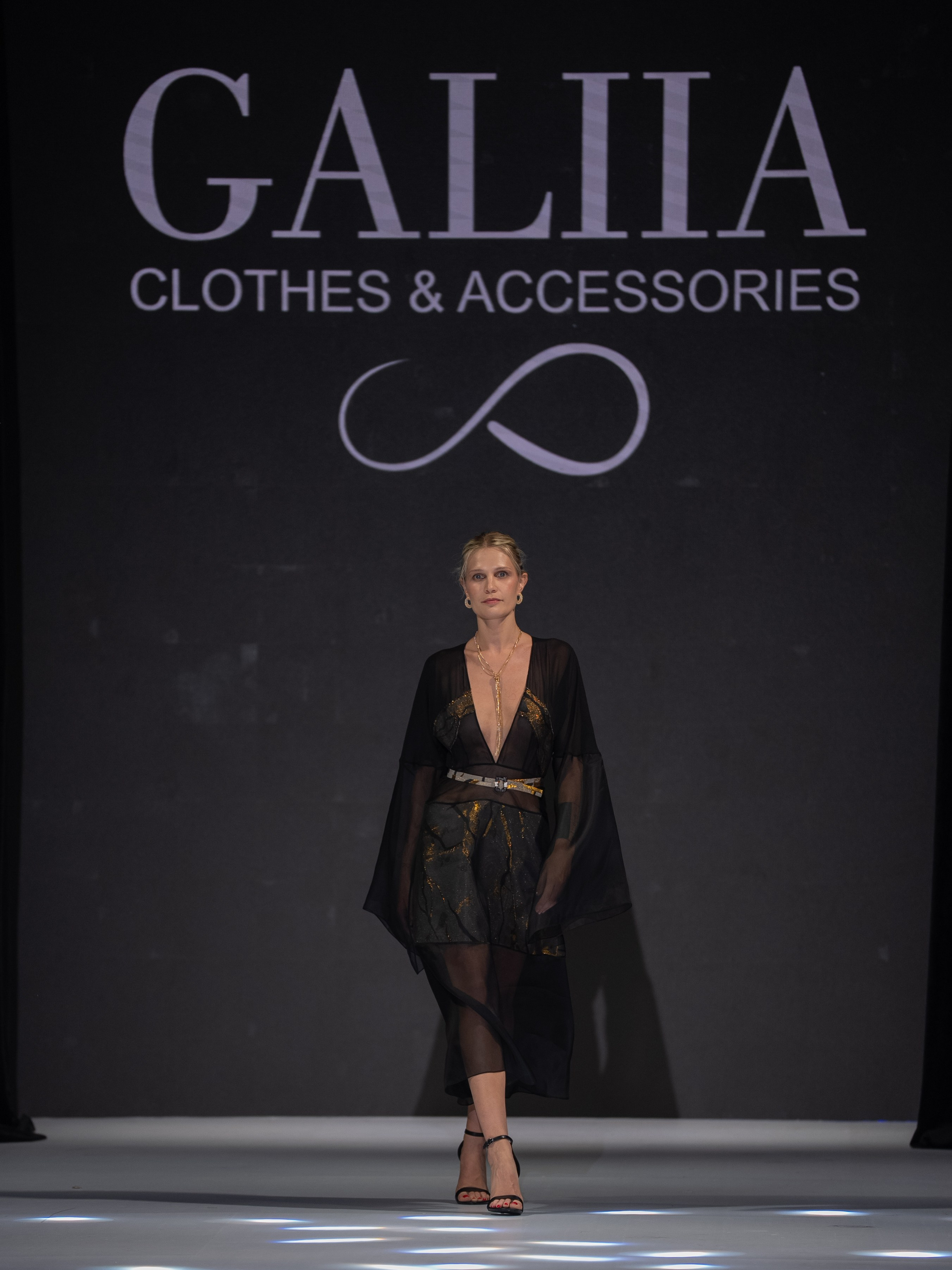 EURASIAN FASHION WEEK Galia. Сайт Алматинского НЮ АРТ, будуар и фэшн фотографа Дениса Карпенко