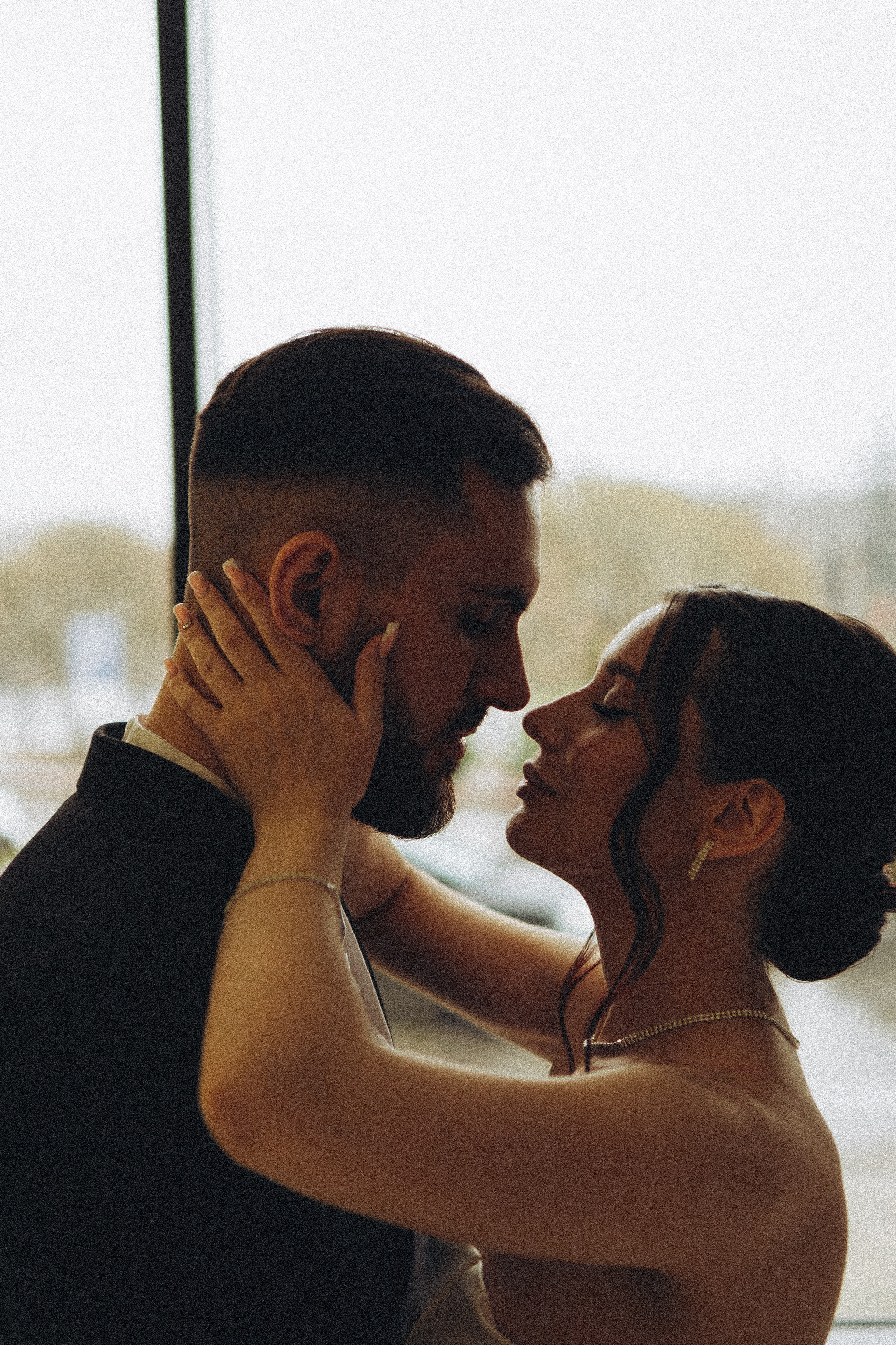 СВАДЕБНАЯ СЬЕМКА СБОРОВ ЖЕНИХА И НЕВЕСТЫ В ОТЕЛЕ И ТАКЖЕ ФОТОСЕССИИЯ В ОТЕЛЕЕ МЕГАПОЛИС БРЯНСК. Профессиональный фотограф, Санкт-Петербург — Виктория Богомолова