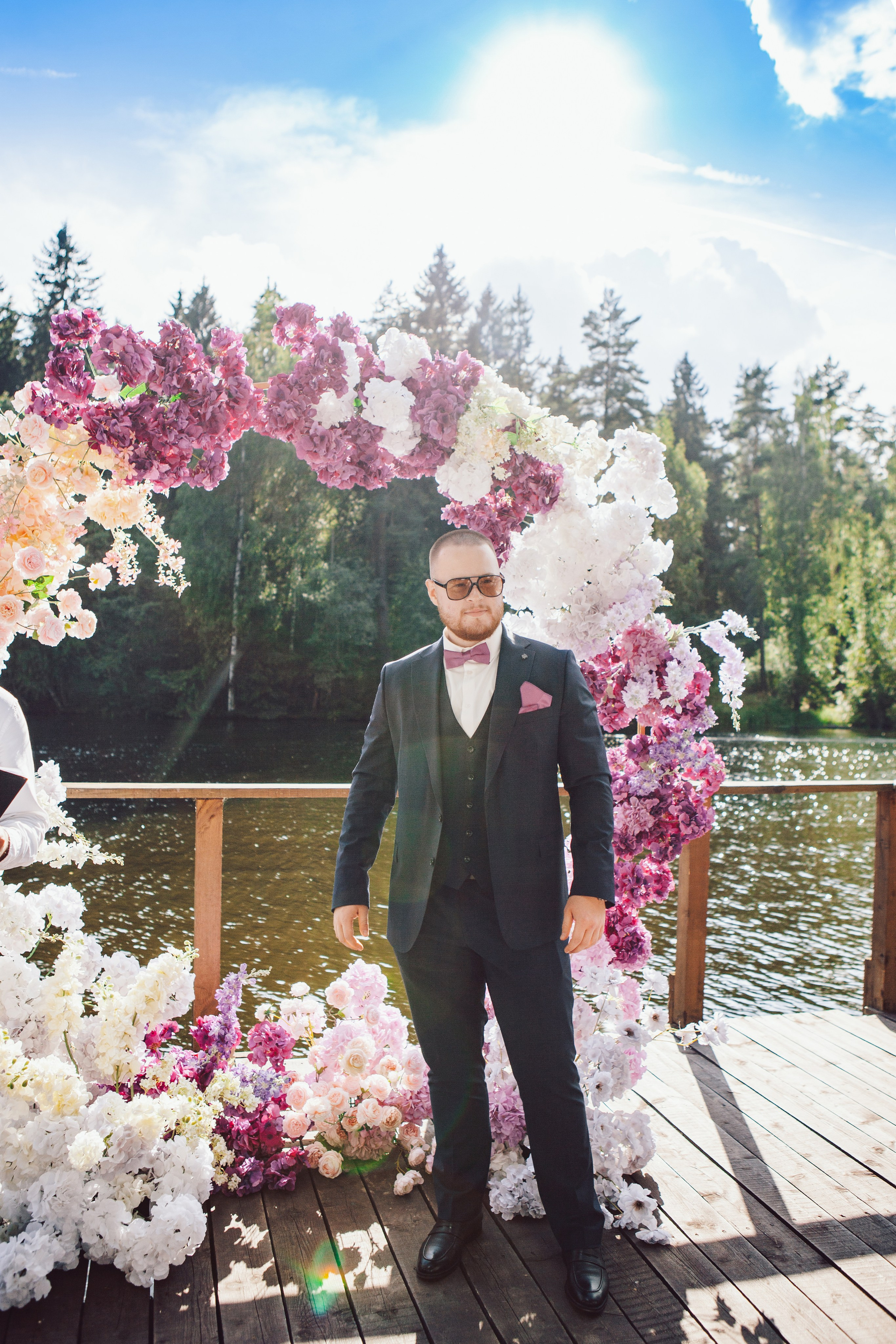 Свадебная фотосессия в отеле hartwell hotel и на патриарших прудах. Фотограф Ольга Ефремова