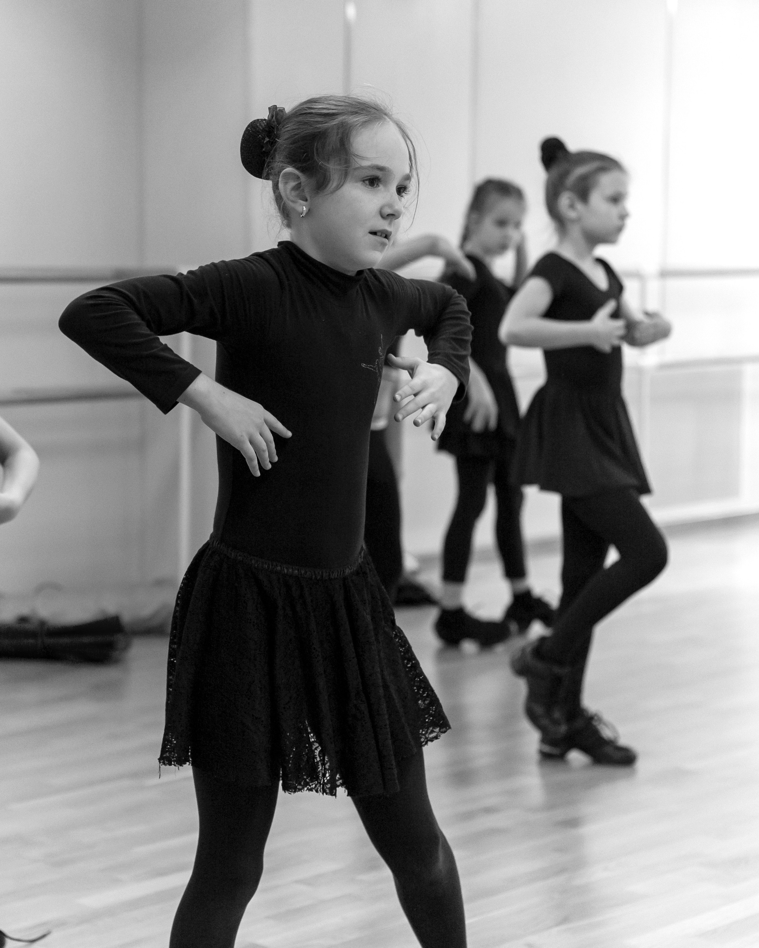 Танцевальные занятия младшая группа. Театр на льду «Алеко». Репортажный фотограф в Москве
