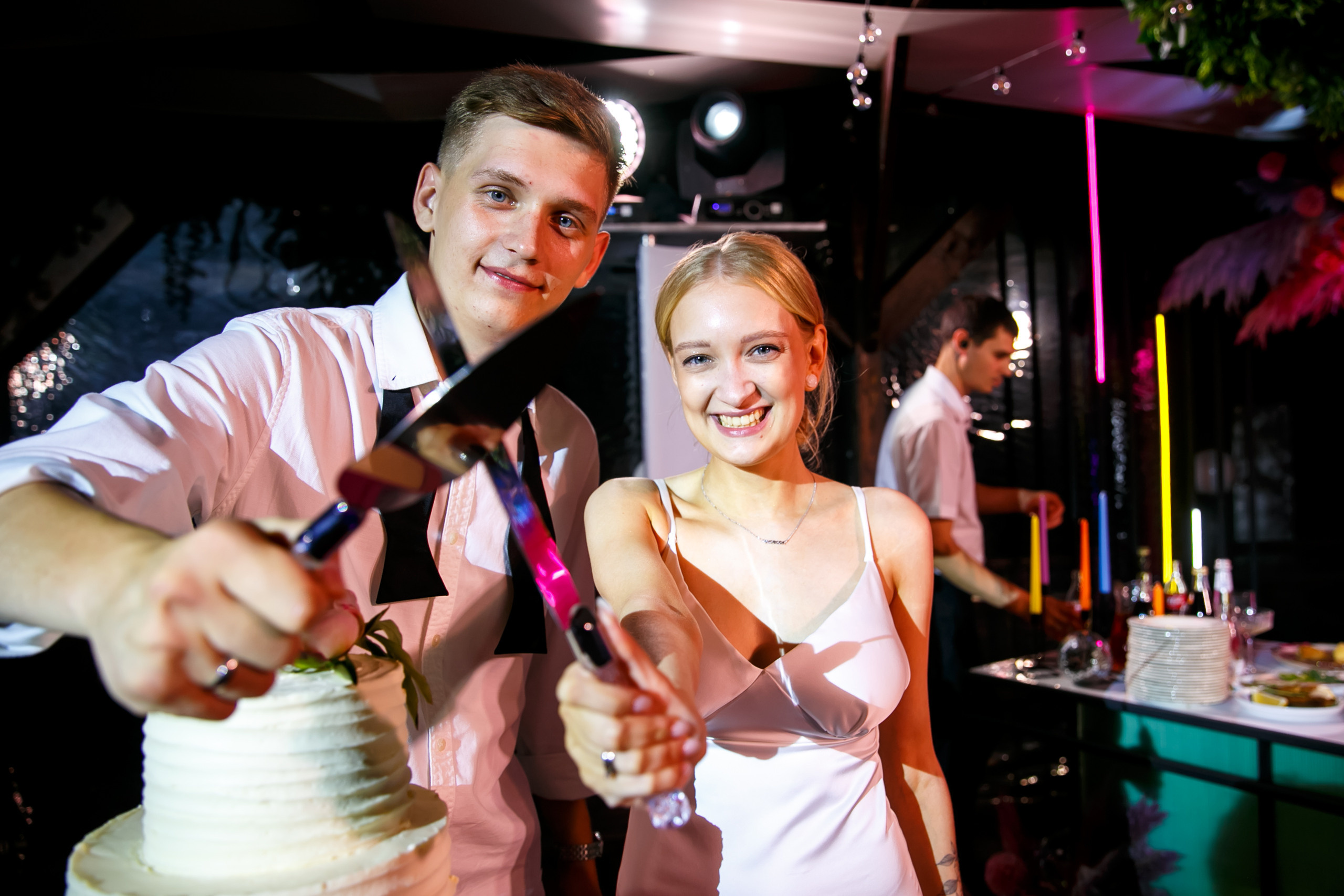 Кирилл и Дарья. Свадебное фото и видео в Ростове-на-Дону, Краснодаре, Москве и Крыму