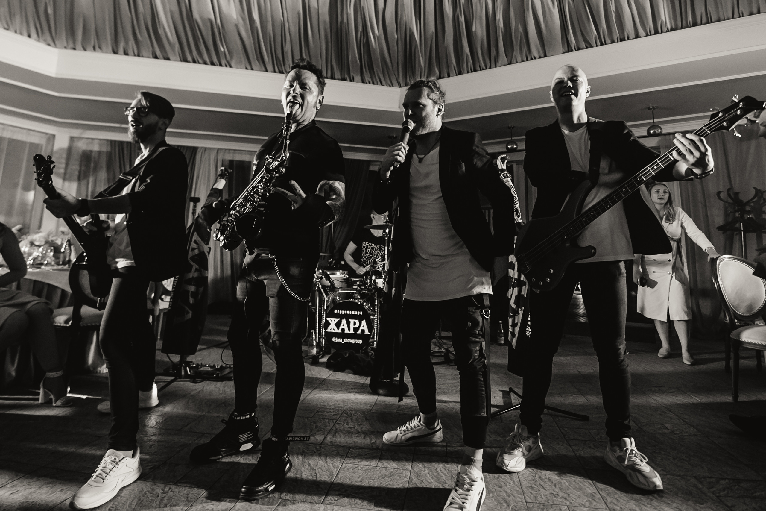 Вадим и Полина. Свадебное фото и видео в Ростове-на-Дону, Краснодаре, Москве и Крыму