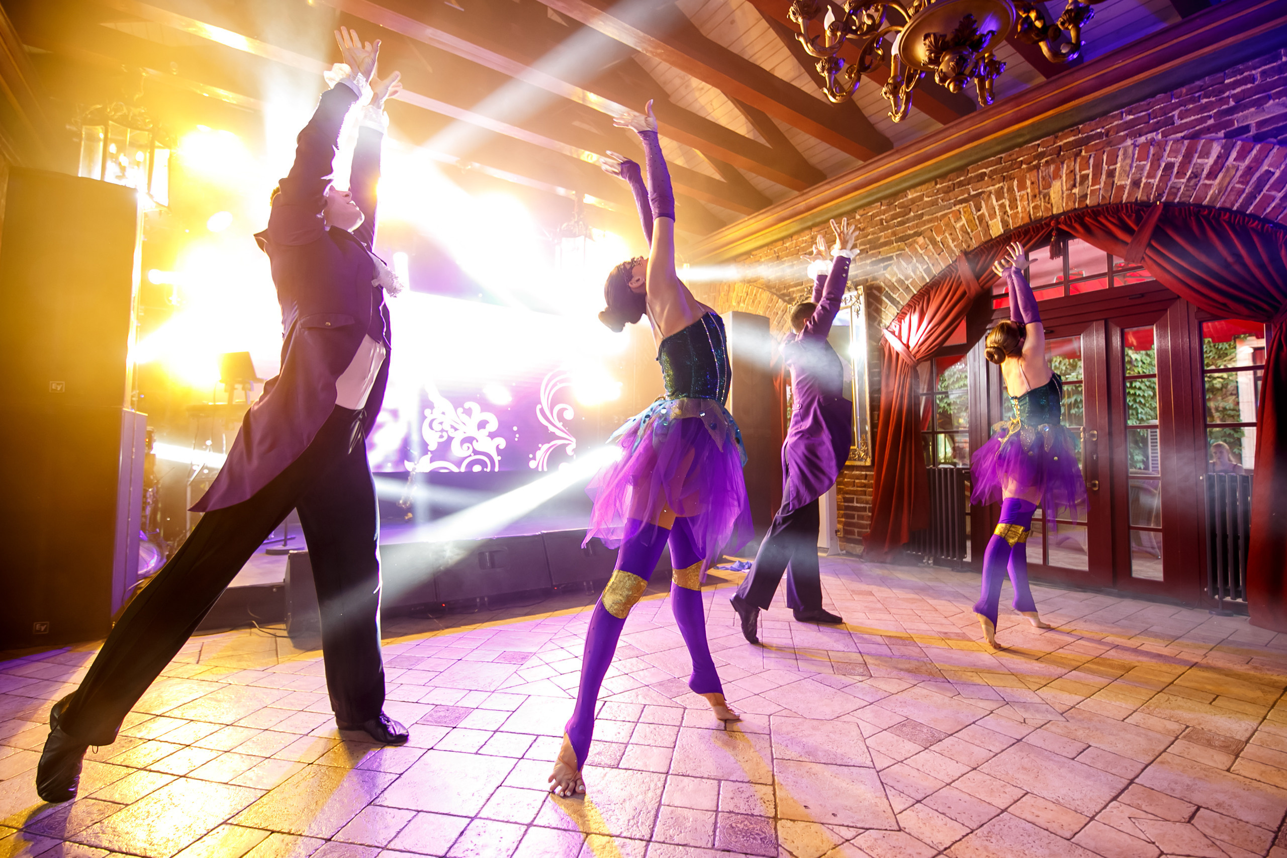 «Юбилей 50». Свадебное фото и видео в Ростове-на-Дону, Краснодаре, Москве и Крыму