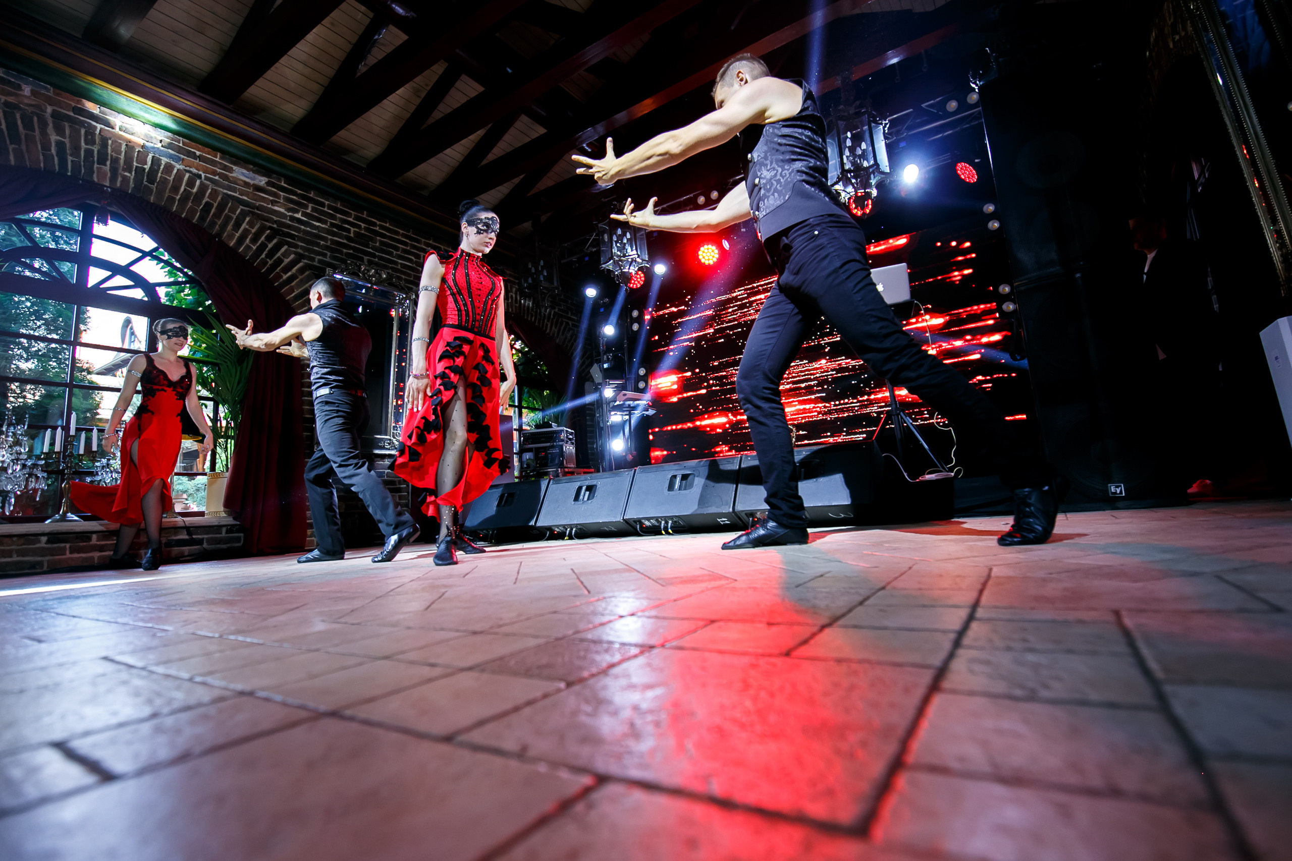 «Юбилей 50». Свадебное фото и видео в Ростове-на-Дону, Краснодаре, Москве и Крыму