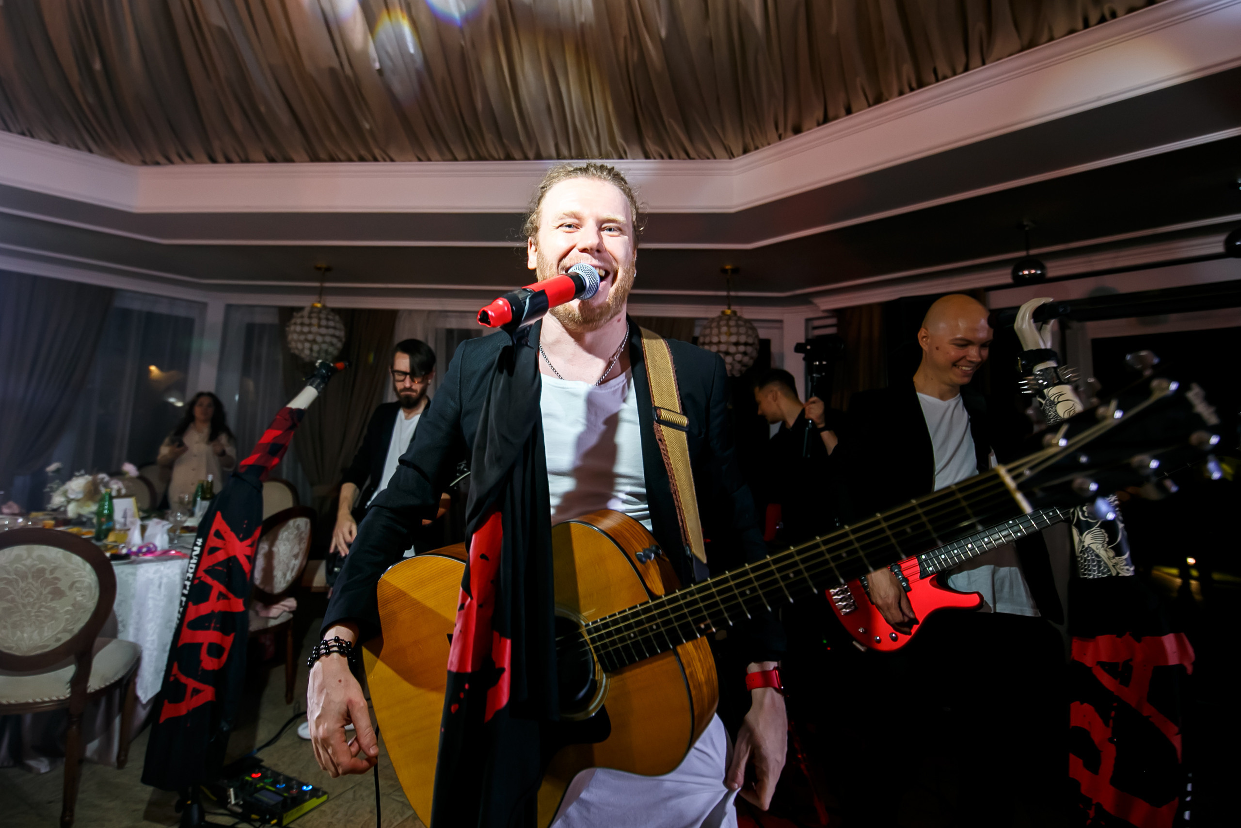 Вадим и Полина. Свадебное фото и видео в Ростове-на-Дону, Краснодаре, Москве и Крыму