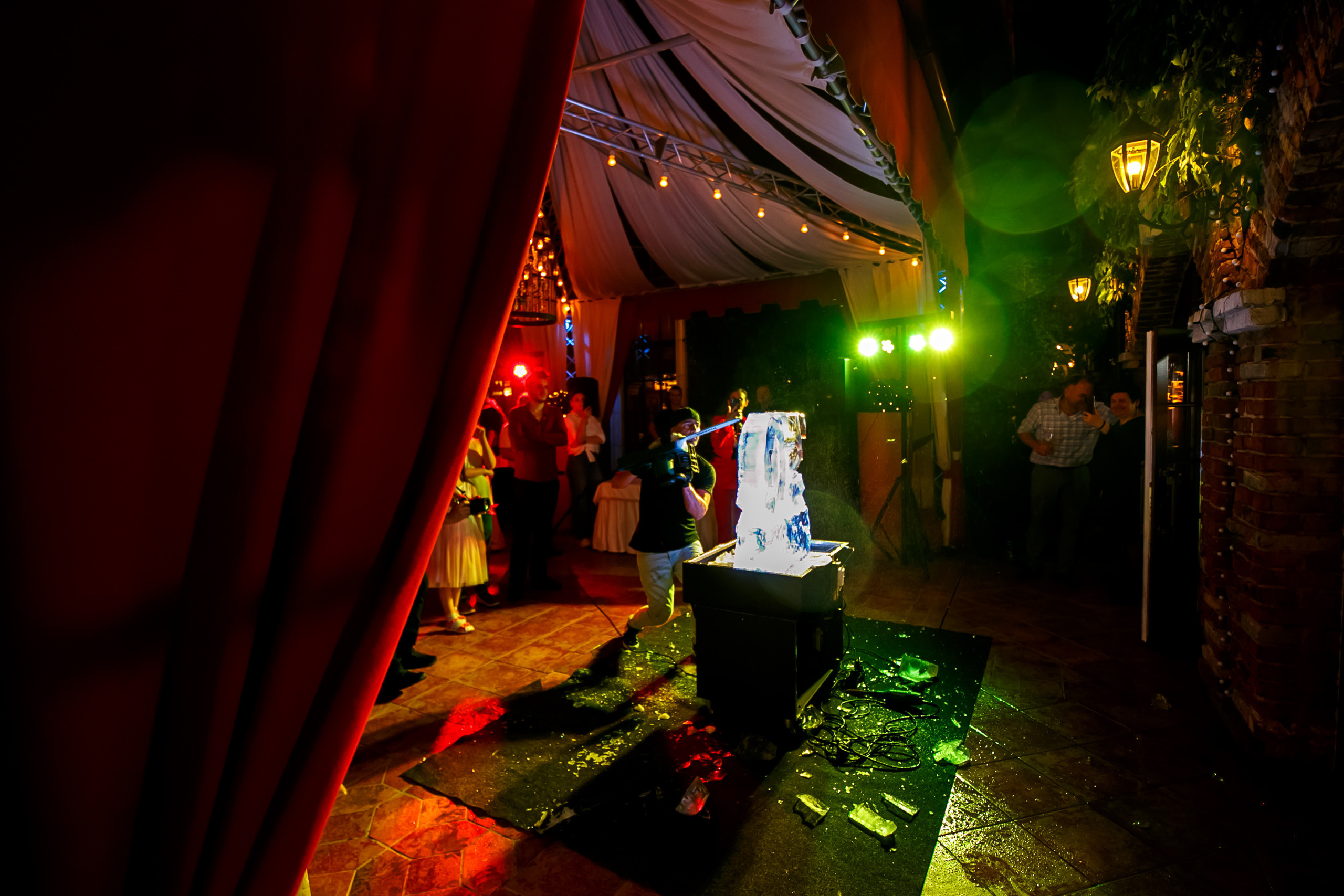 «Юбилей 50». Свадебное фото и видео в Ростове-на-Дону, Краснодаре, Москве и Крыму