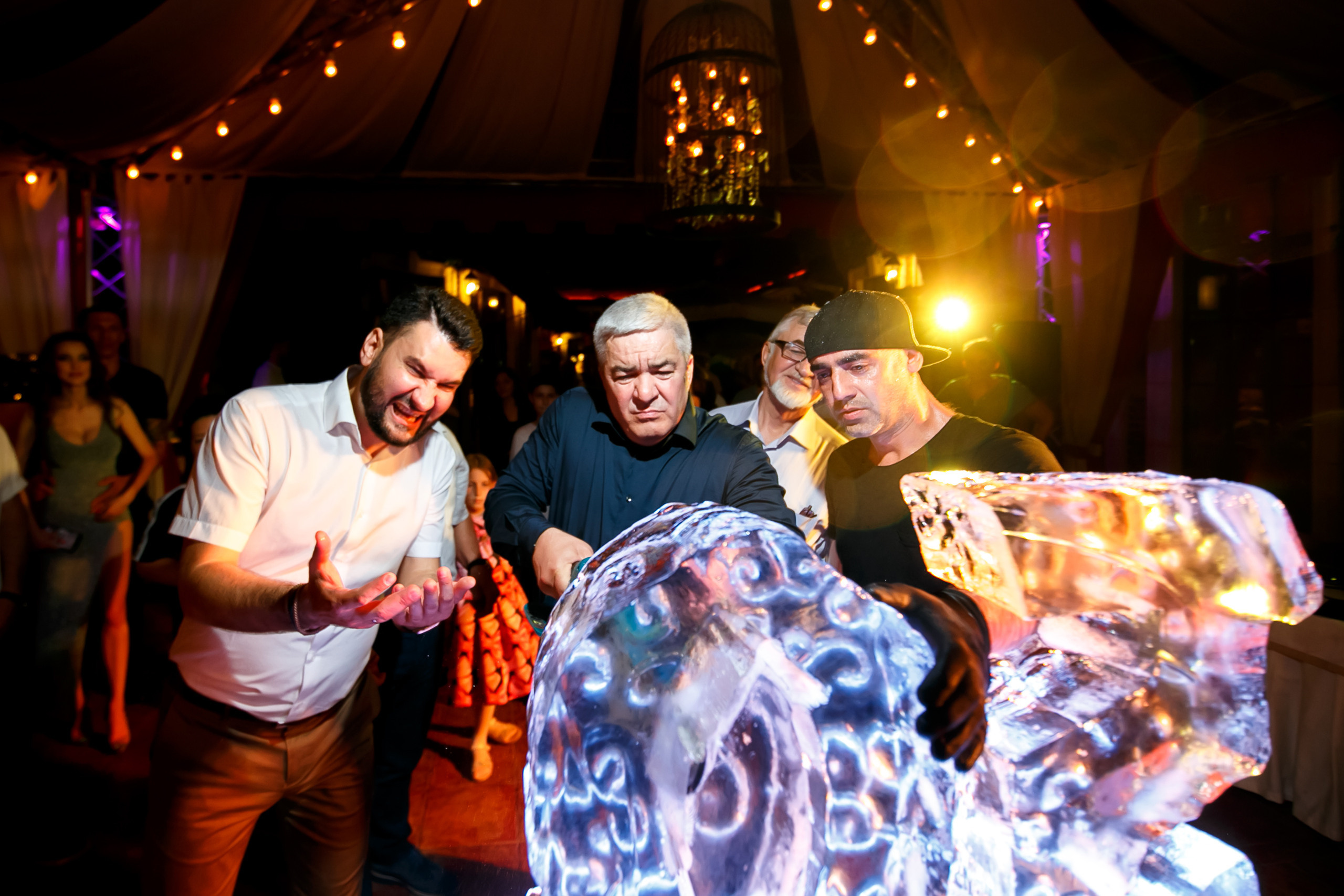 «Юбилей 50». Свадебное фото и видео в Ростове-на-Дону, Краснодаре, Москве и Крыму