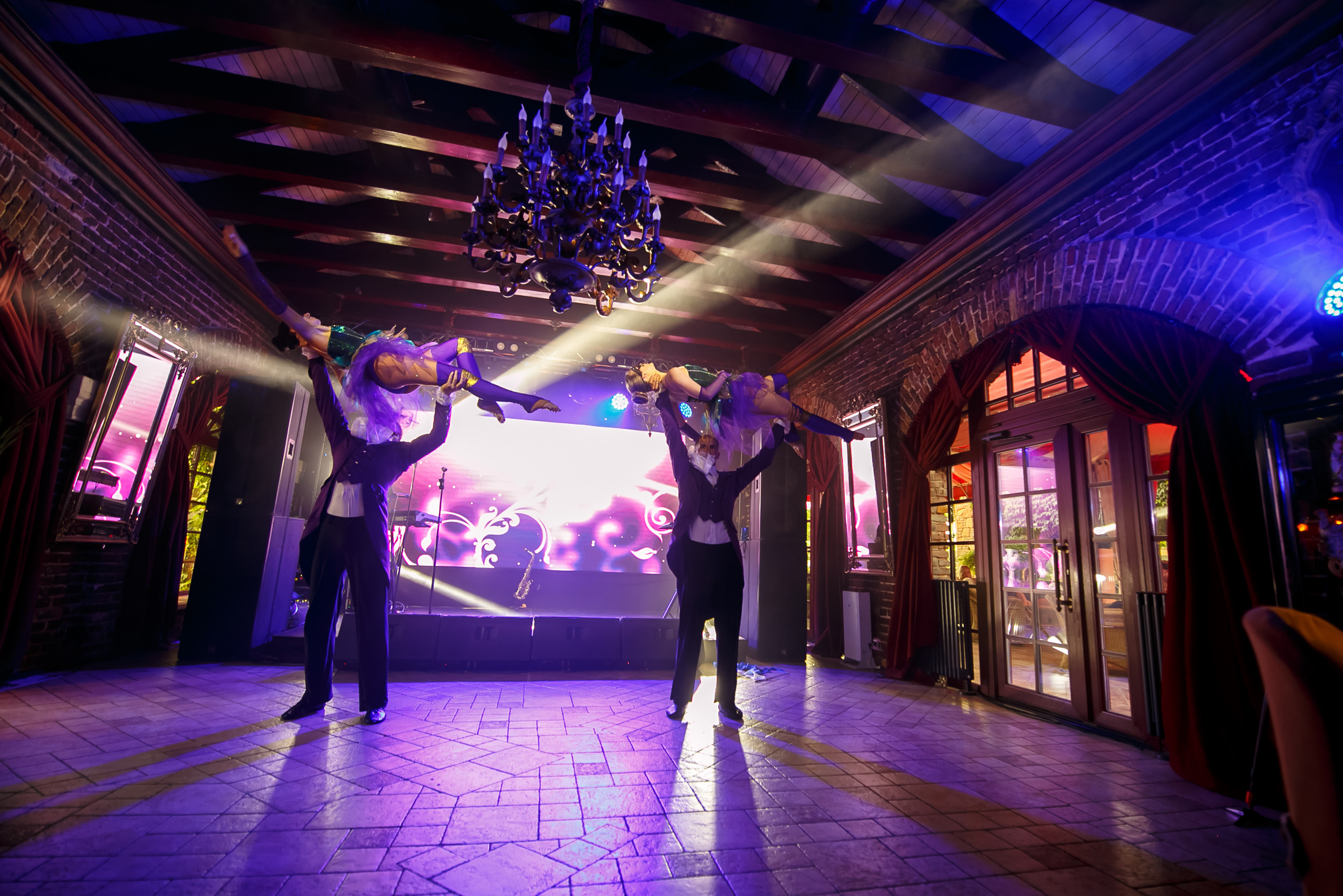 «Юбилей 50». Свадебное фото и видео в Ростове-на-Дону, Краснодаре, Москве и Крыму