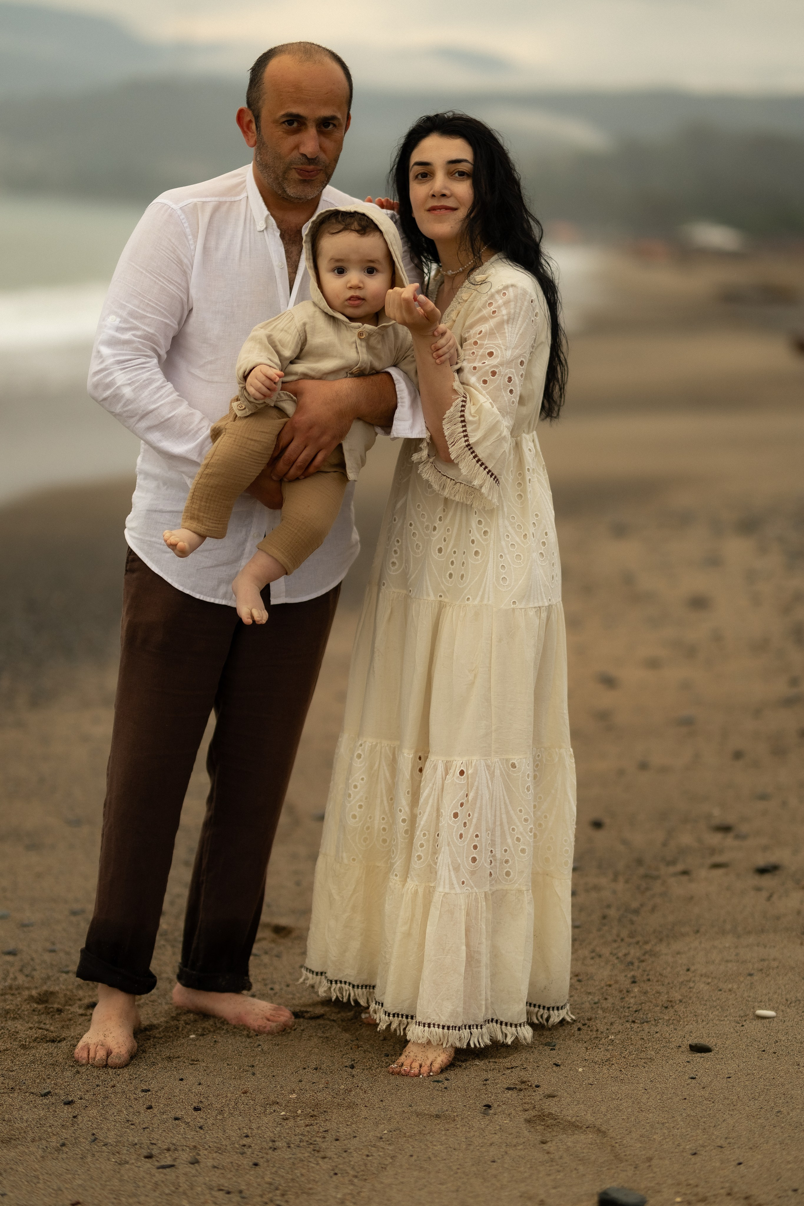 Эльвира Песочный пляж в Абхазии. Семья. Семейные, индивидуальные Сьемки, фотографии для составления визуала