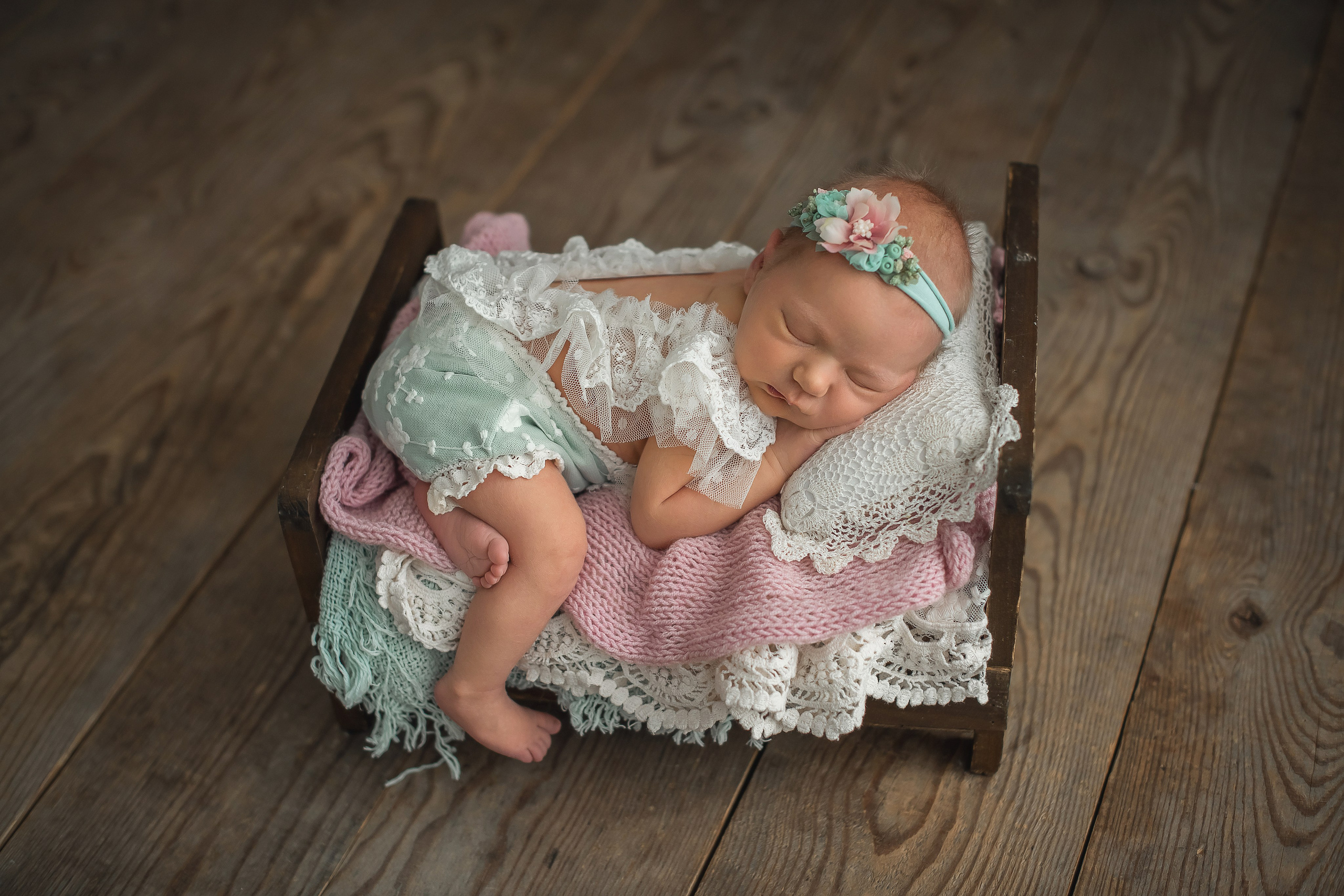 Новорожденные малыши владивосток. Детский и семейный фотограф Елена Новоселова в г. Владивосток