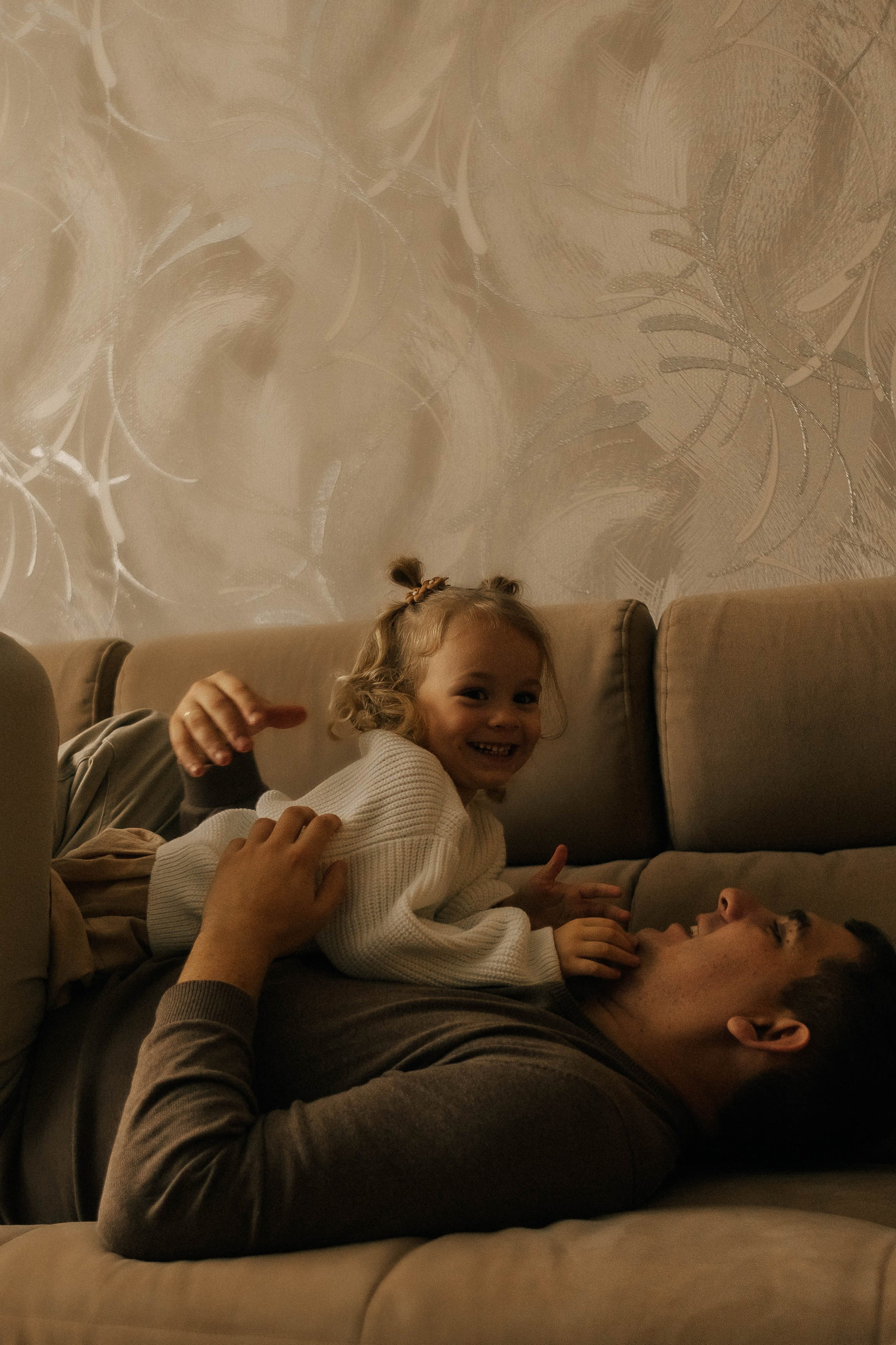 Анастасия, Андрей, Ариша и Анюта. Главная