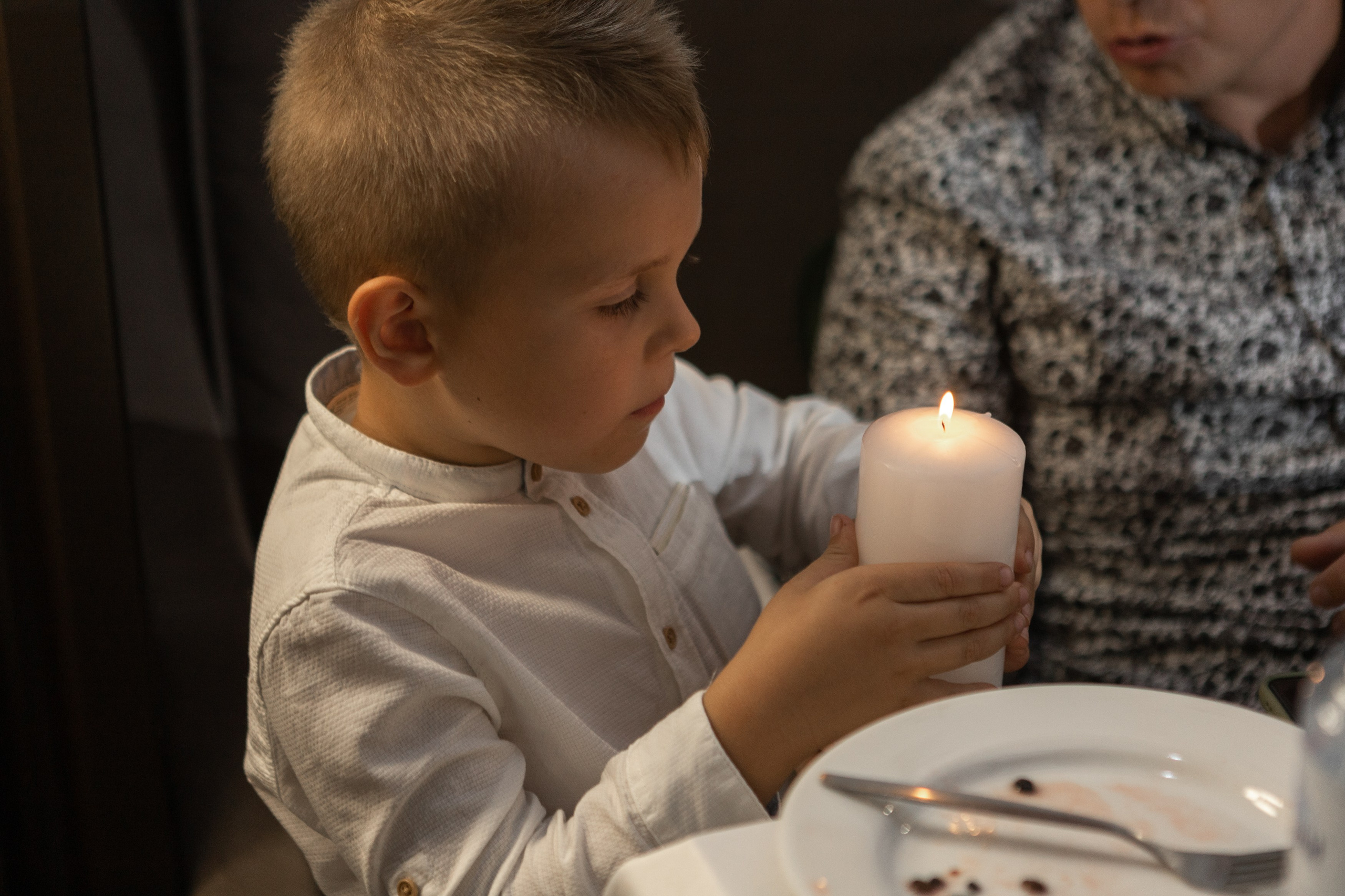 Свадебный фотограф Уфа — Руслан ГабдлисламовЖивые эмоции, красивые кадры, воспоминания на всю жизнь.Работаю по всей Республике Башкортоста. Свадебный фотограф Уфа Руслан Габдлисламов