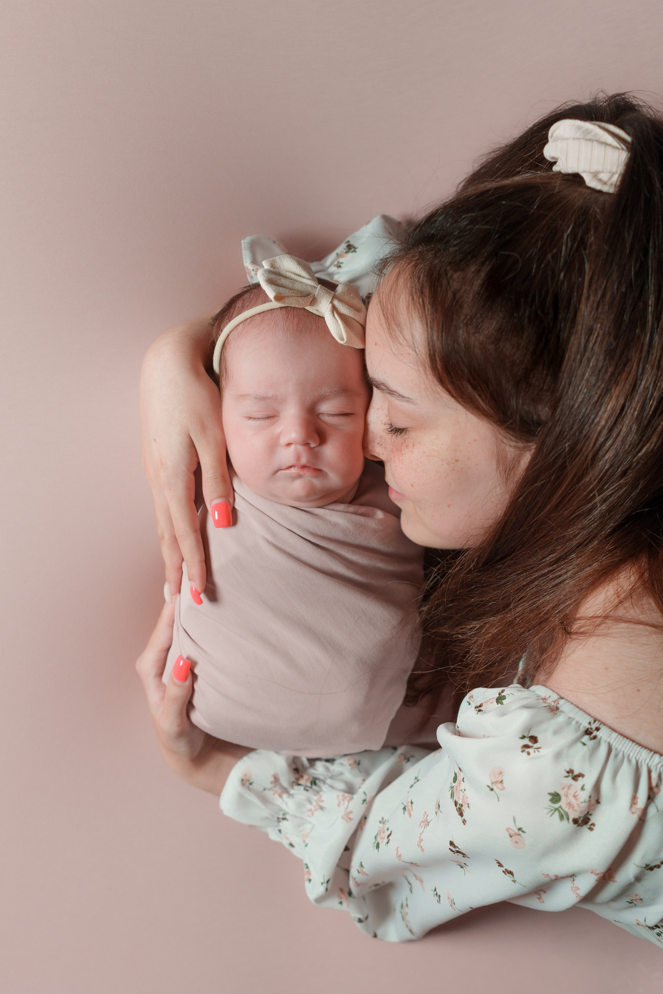 ✨. Профессиональный фотограф новорожденных Тверь