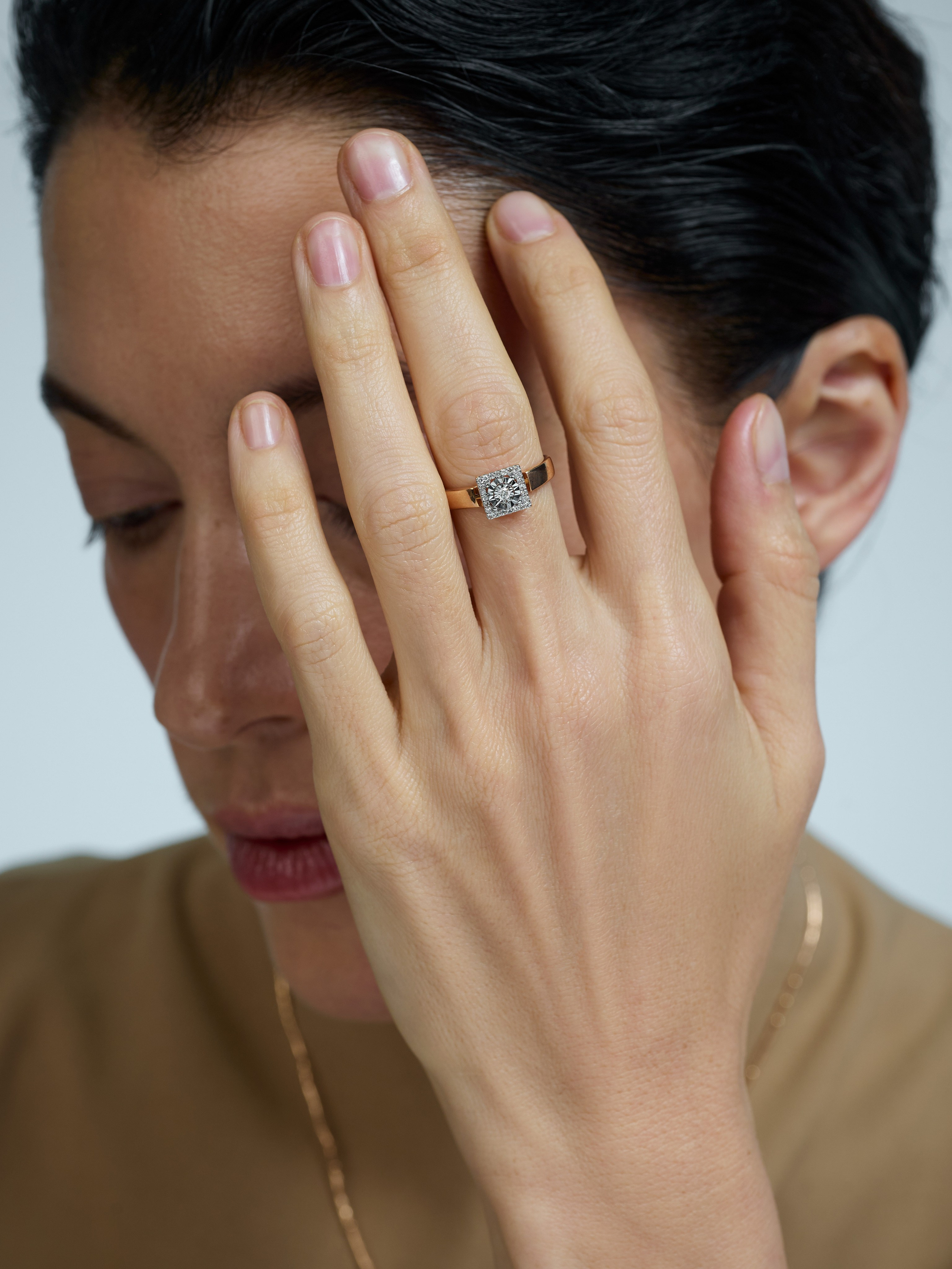 Каталог для бренда AllTime. Фотограф для брендов в Москве Ксения Чупрунова