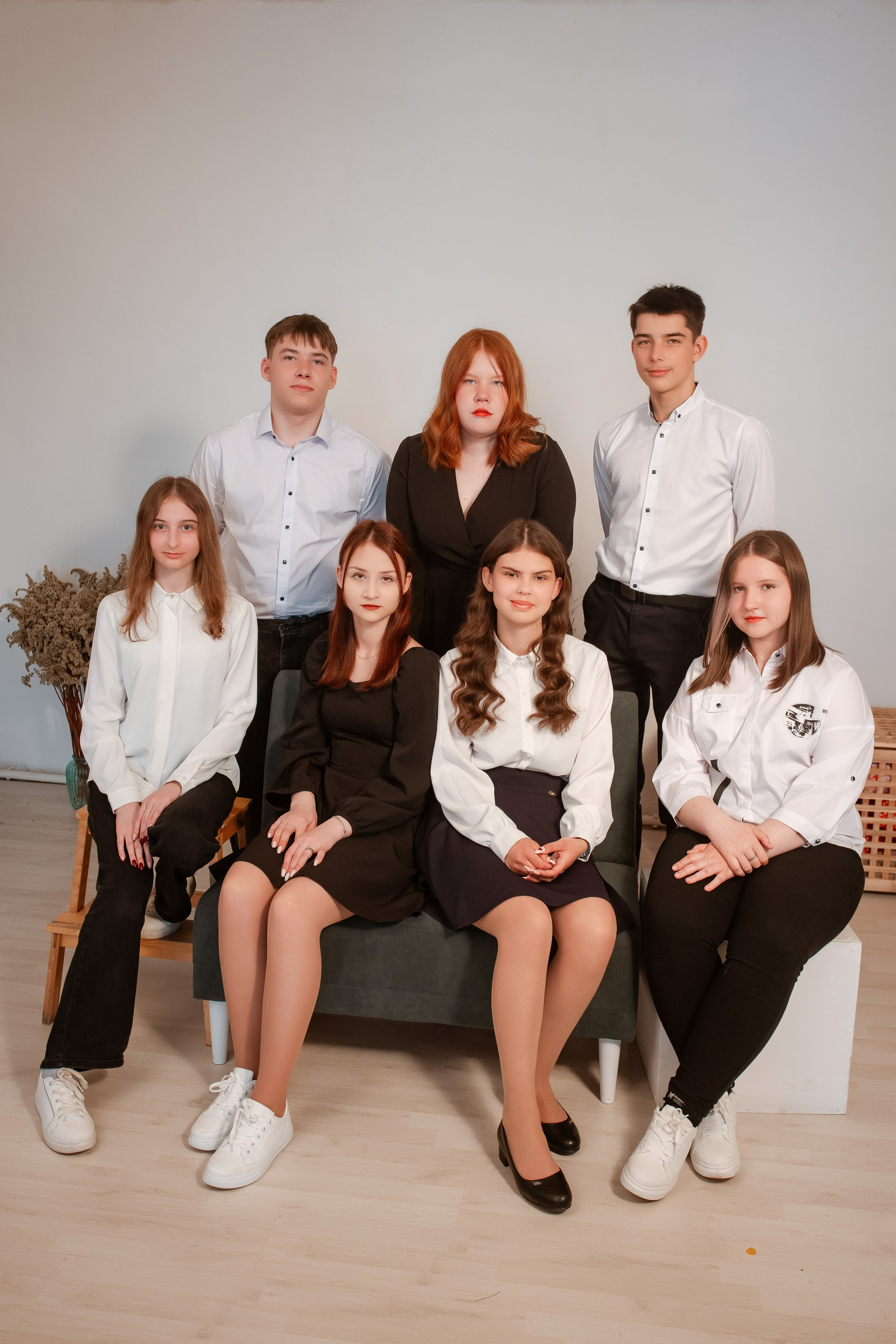 Зеленогорская СОШ, 9 класс. Студия выпускных альбомов Остров