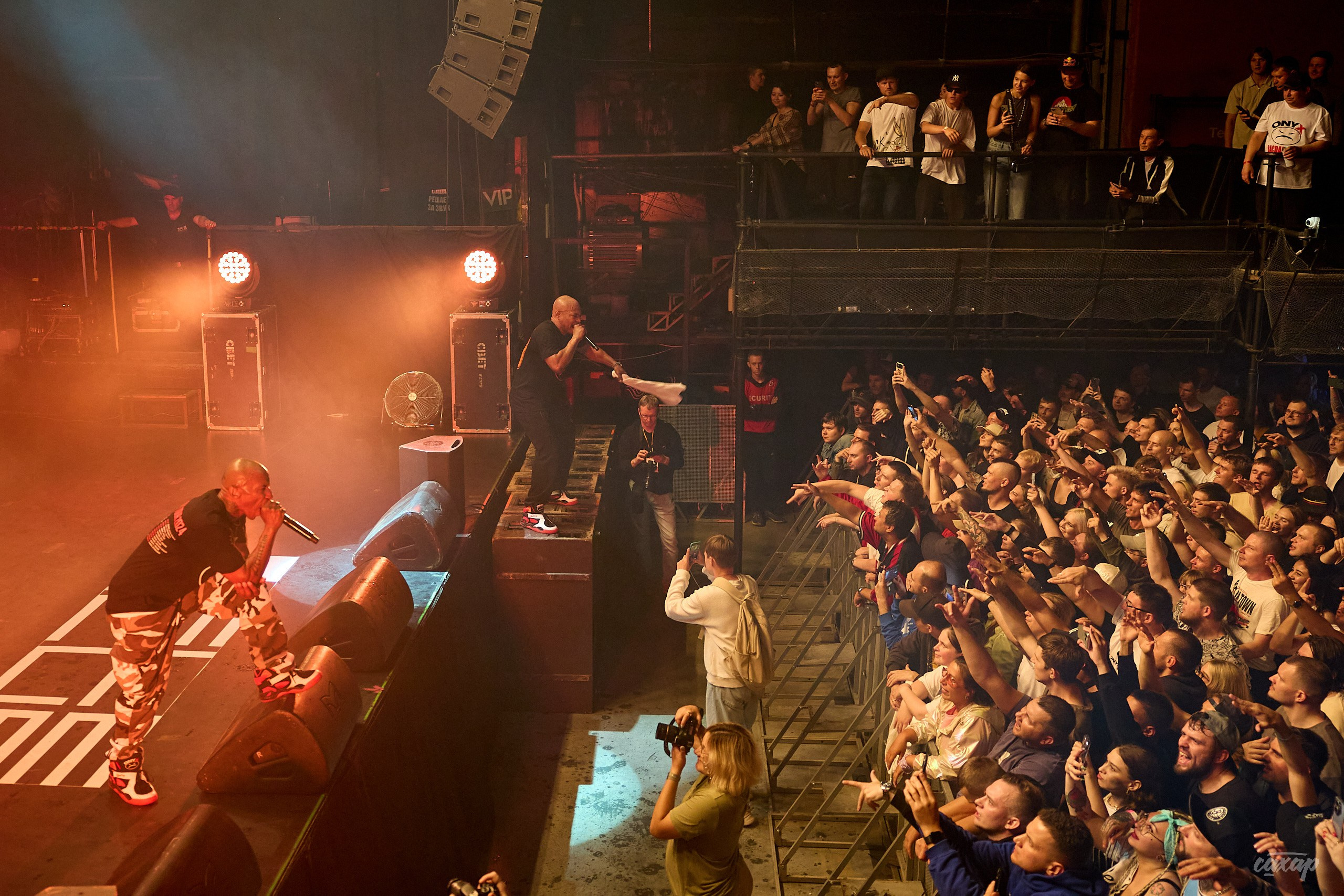 ONYX. Профессиональный фотограф в Екатеринбурге Юра Сахар