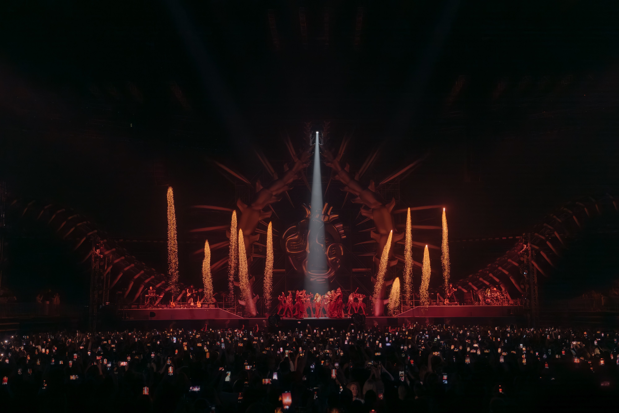 Портретный и репортажный фотограф в Санкт-Петербурге Максим Пашков