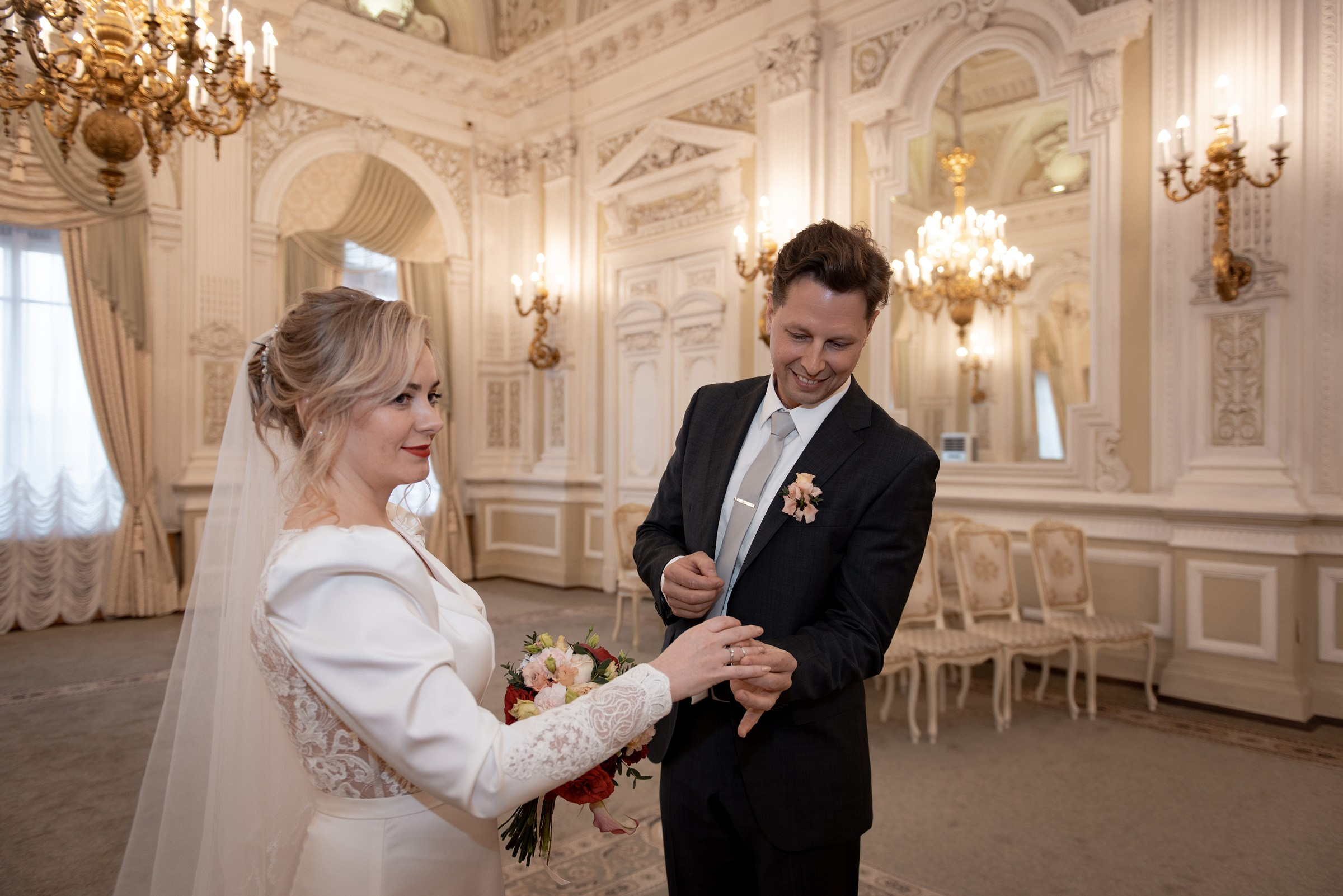 Юлия и Илья | Анонс. Свадебный фотограф в Санкт-Петербурге Венера Ахметова