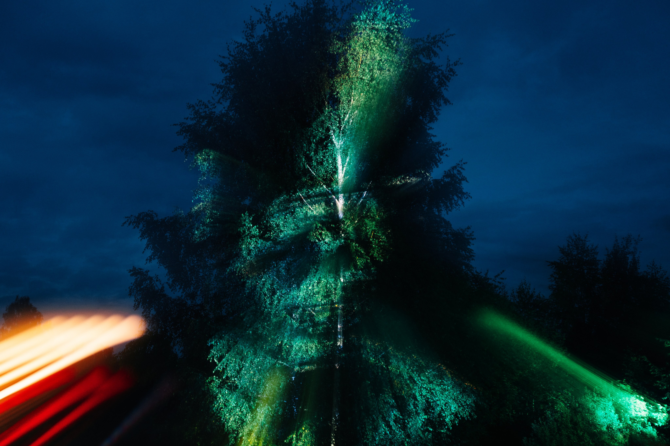 Outline 2024. @tomrus: Рустам Шагиморданов — фотограф