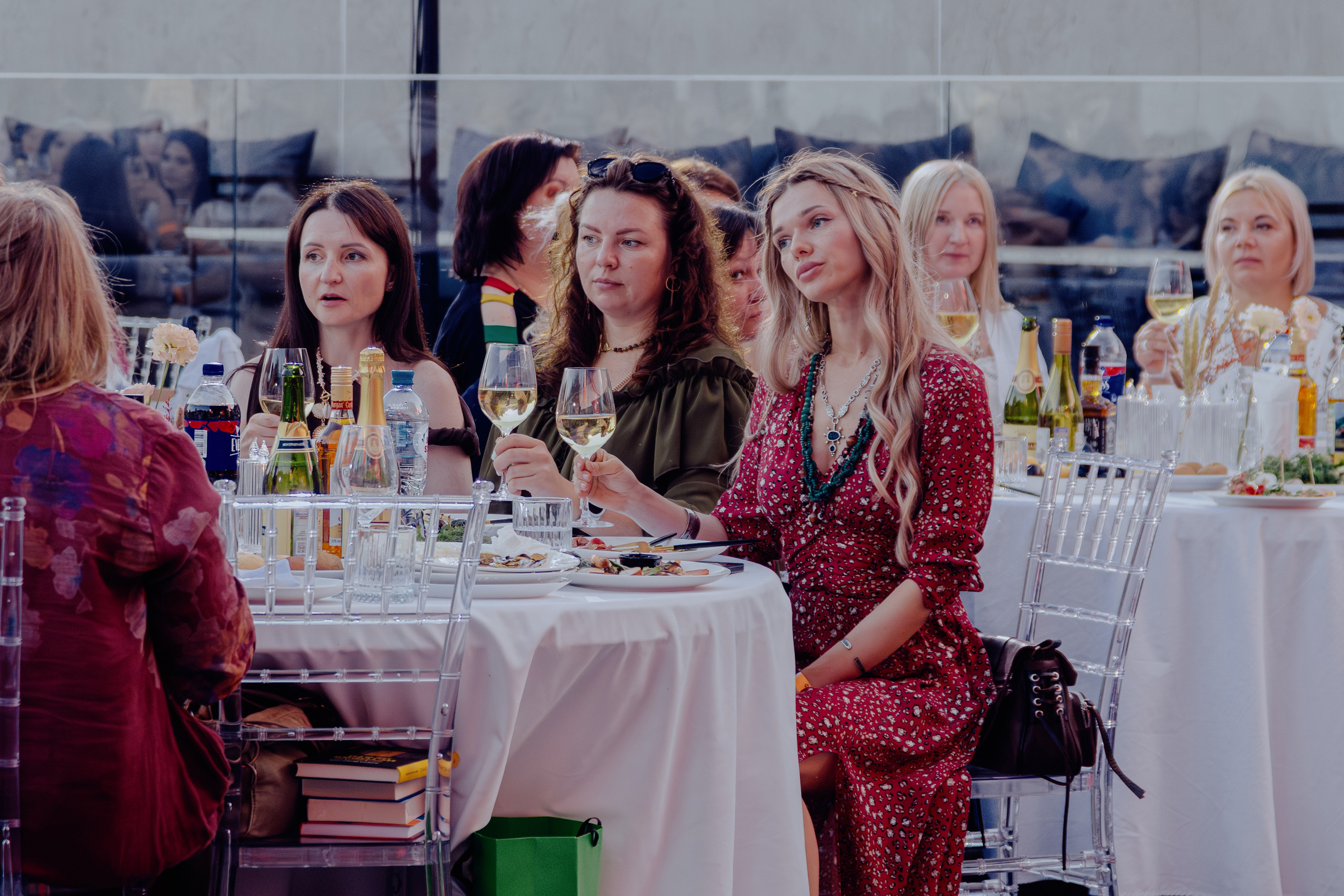 Репортажная съёмка корпоратива компании Феникс. Портретный фотограф в Ростове-на-Дону Антон Казарин