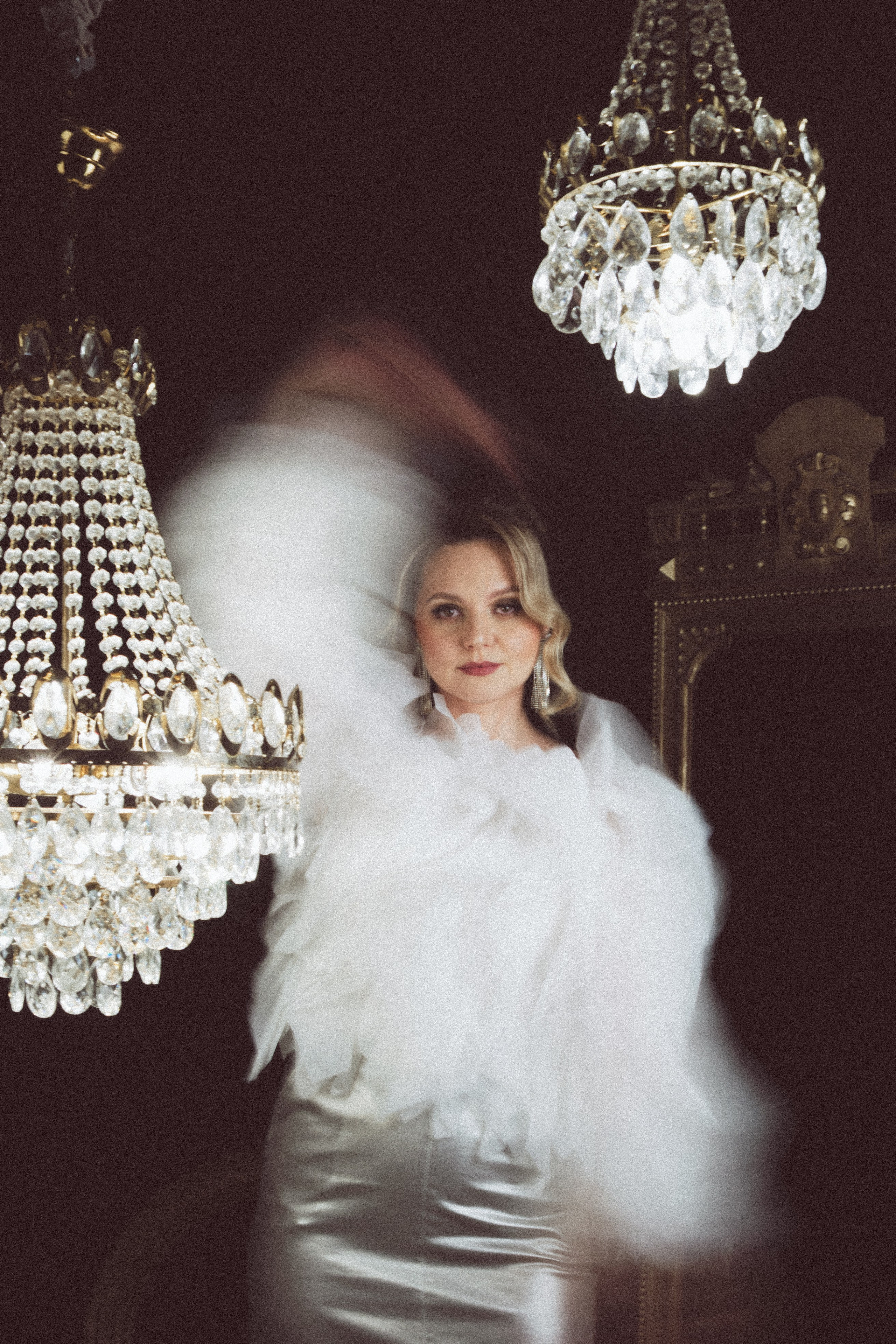 НОВОГОДНЯЯ ФОТОСЕСИИЯ В СТУДИИ ДЛЯ ДЕВУШКИ И ПРОГУЛКА ПО ЧЕРНЫШЕВСКОЙ. Профессиональный фотограф, Санкт-Петербург — Виктория Богомолова