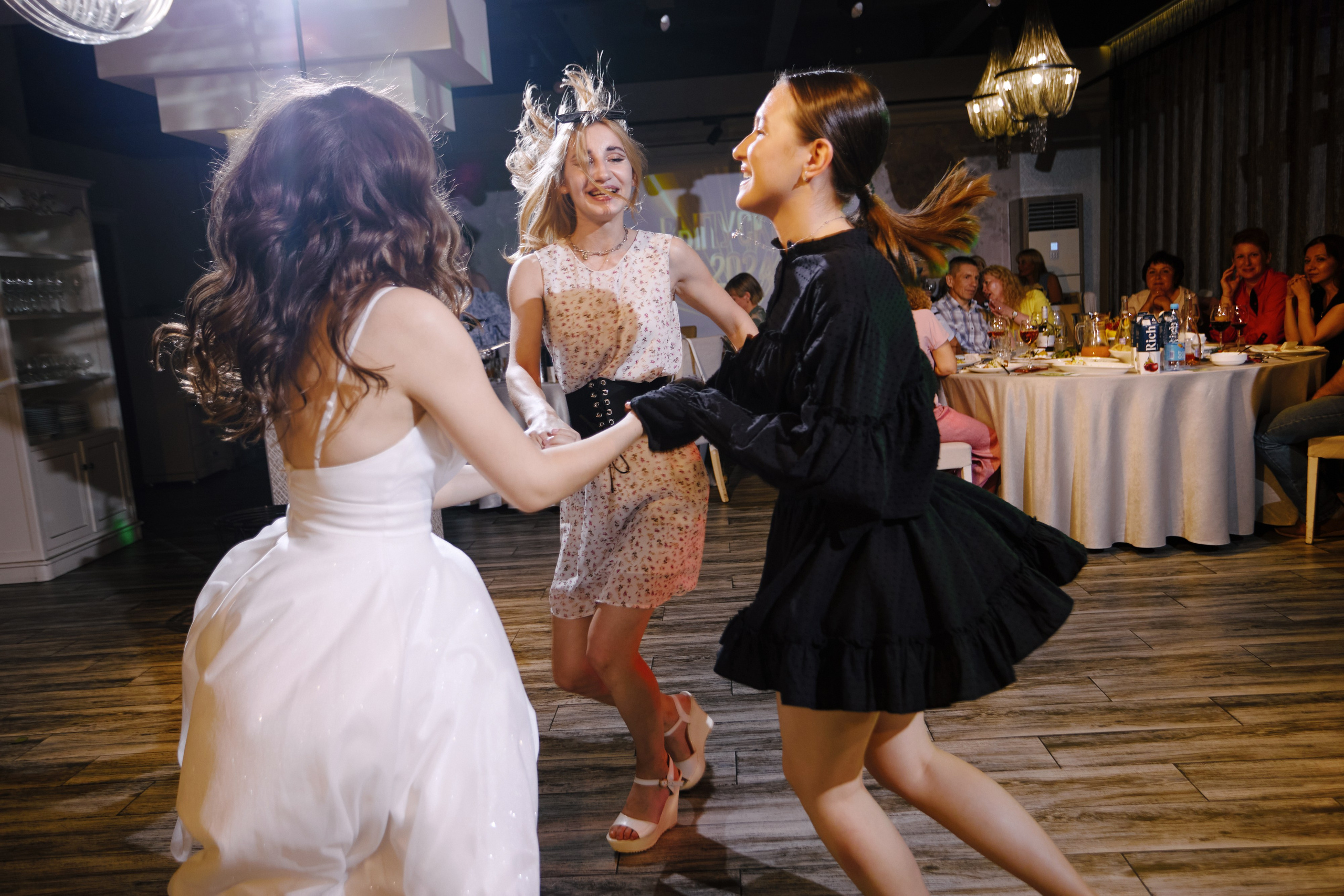 Выпускной 11кл. Портретный и свадебный фотограф в Екатеринбурге Владимир ЛузинЛузин