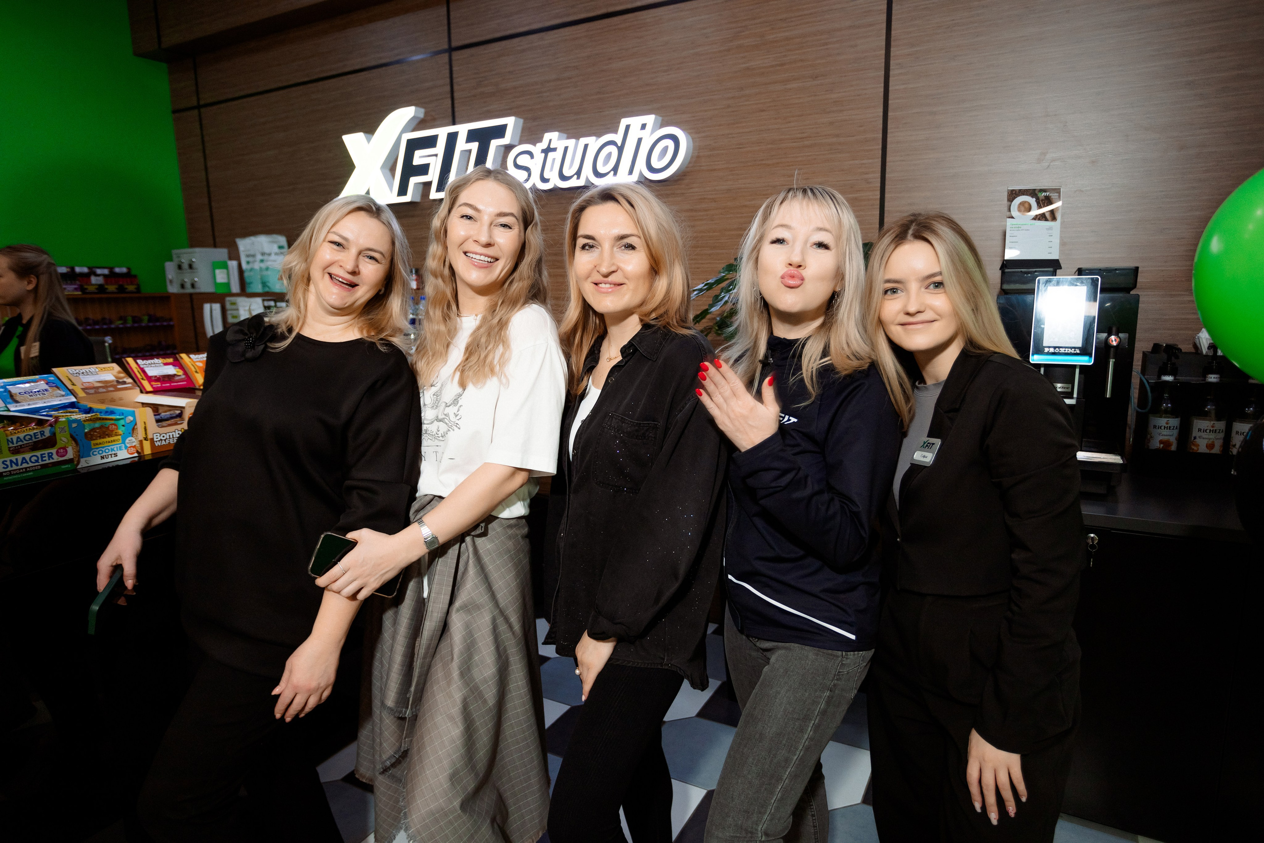 РЕПОРТАЖ: ФИТНЕСС-КЛУБ X-FIT. Профессиональный фотограф в Ижевске Леша Петров