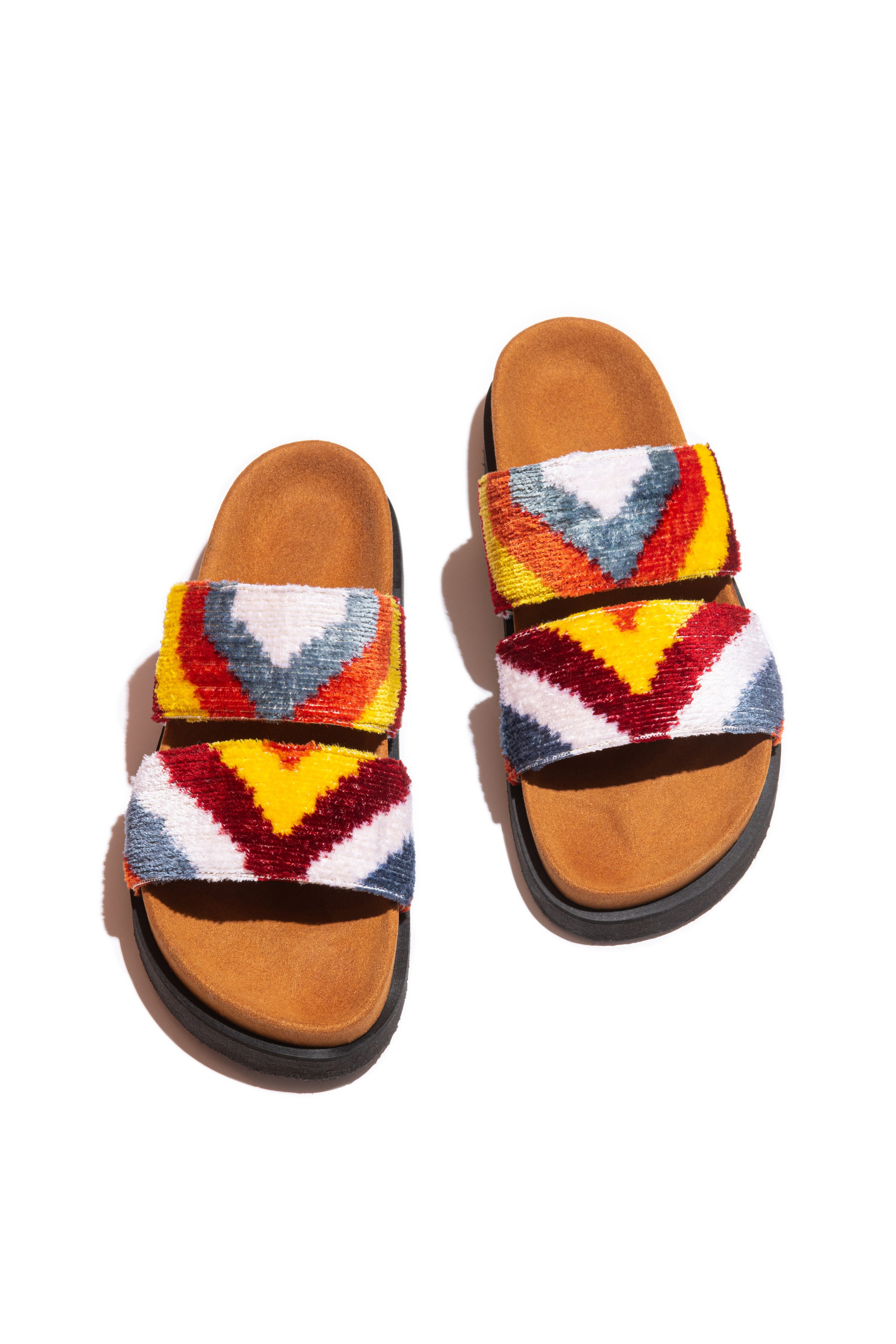 Обувь и аксессуары. Предметный фотограф. Москва. Продюсирование съемок, Set-design & пост-продакшн, E-commerce контент