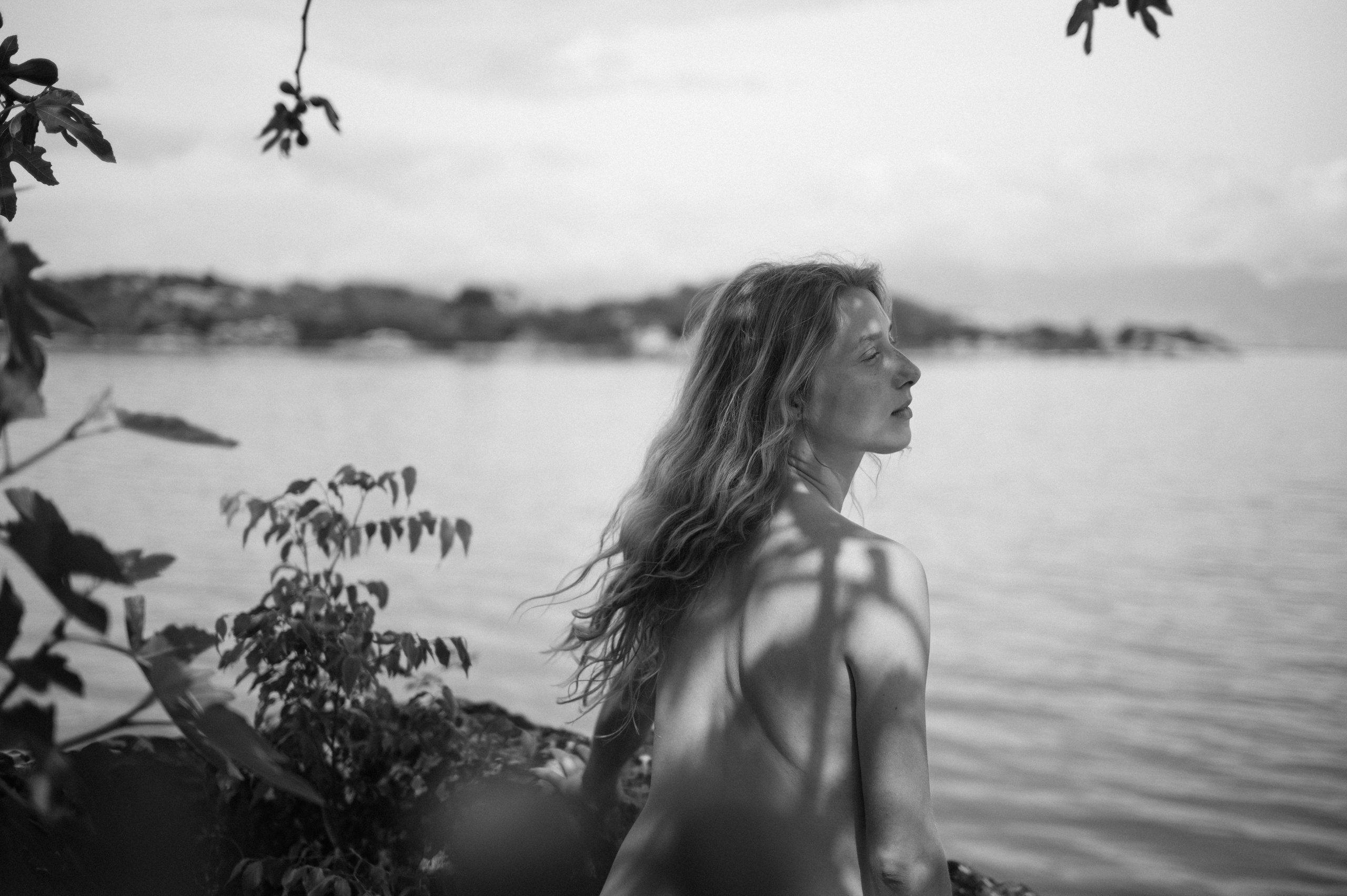 Vi. Fotograf Beograd — Tsvetkova Marija