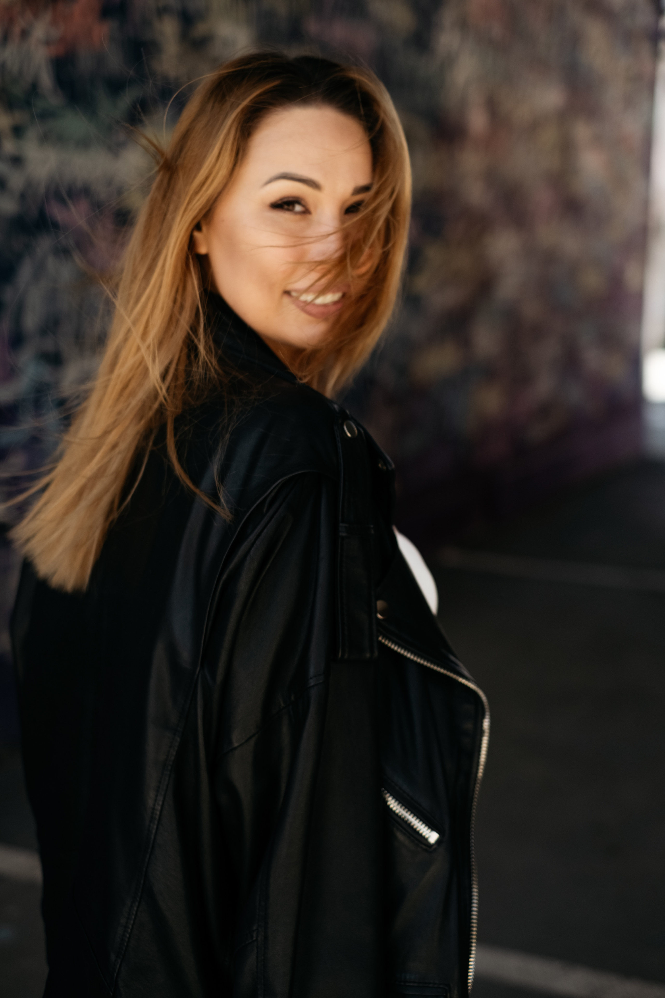 Юлия. Прогулка в городе. Ирина Черных/Екатеринбурге