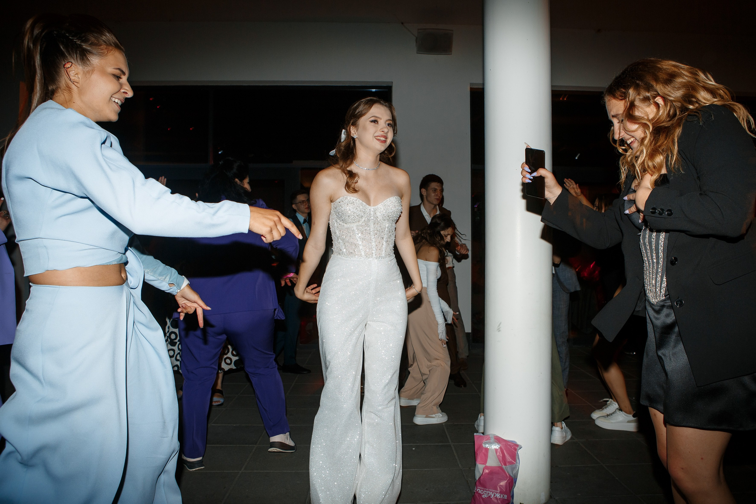 Выпускной Гимназия 12 2024 OpenHouse. Свадебный и портретный Фотограф в Липецке Дмитрий Котюков