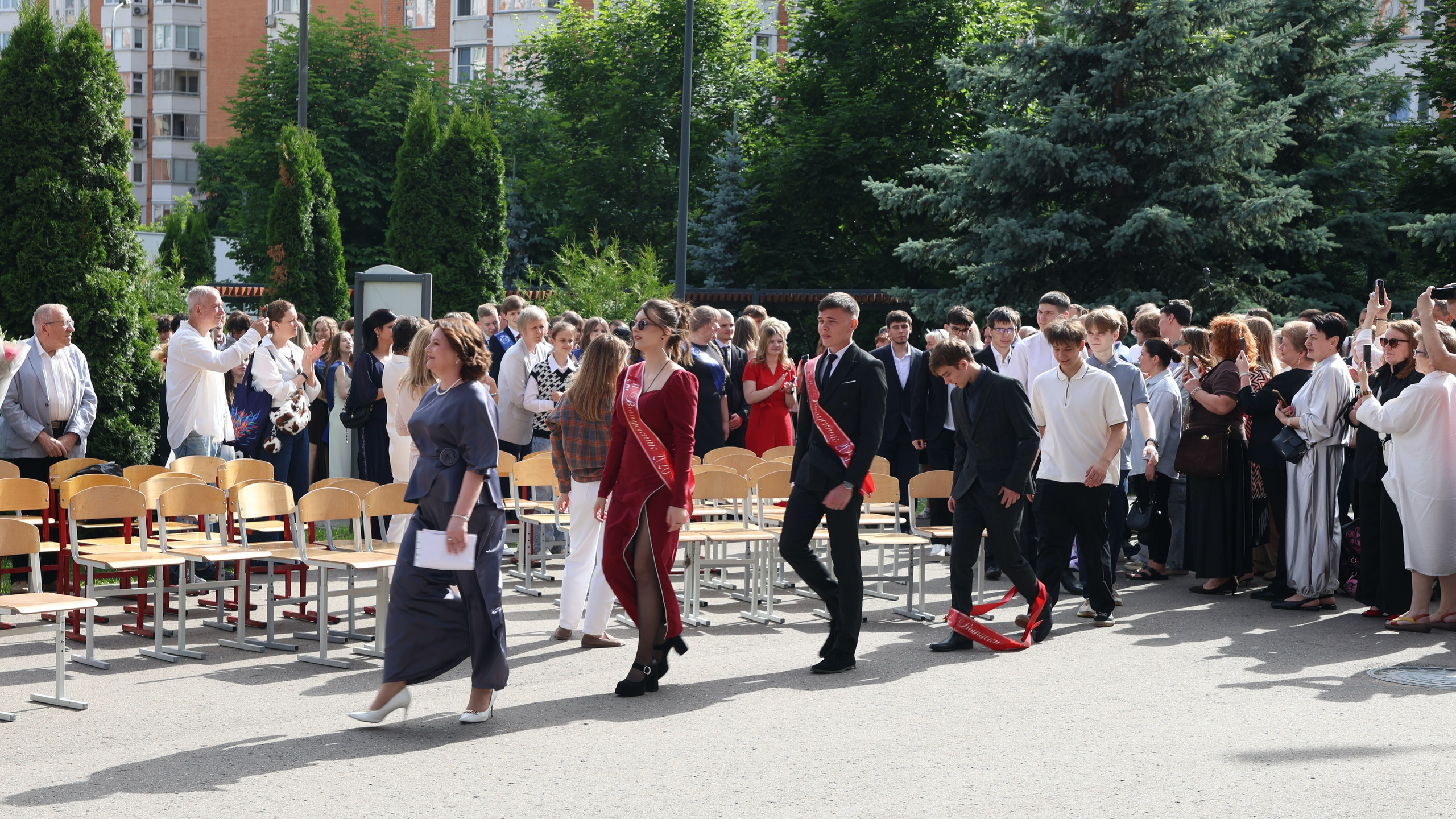 26/06/26. Школьные выпускные альбомы в Москве Марина Николаева
