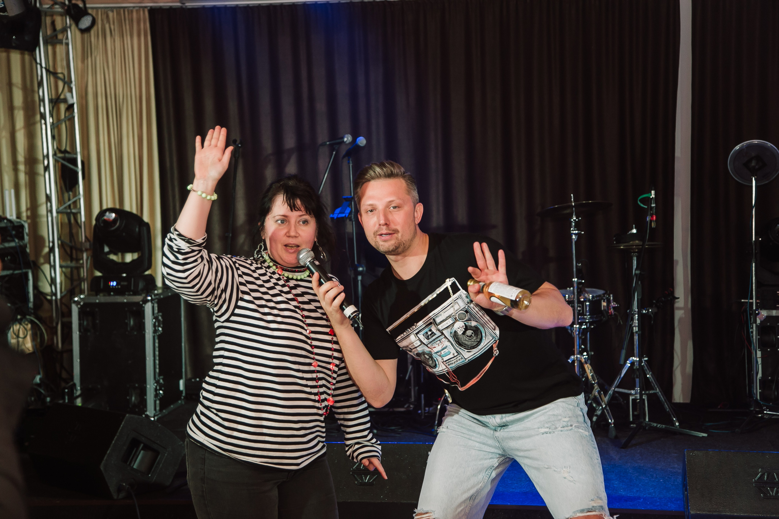 С «Иванушками». Фотограф в Красноярске Надежда Воскресенская