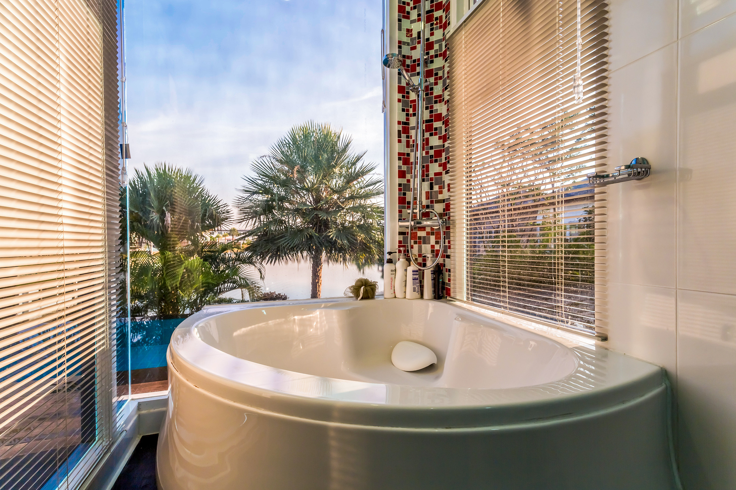 Real estate. Photographer, Retoucher & Graphic Designer @photo123pro