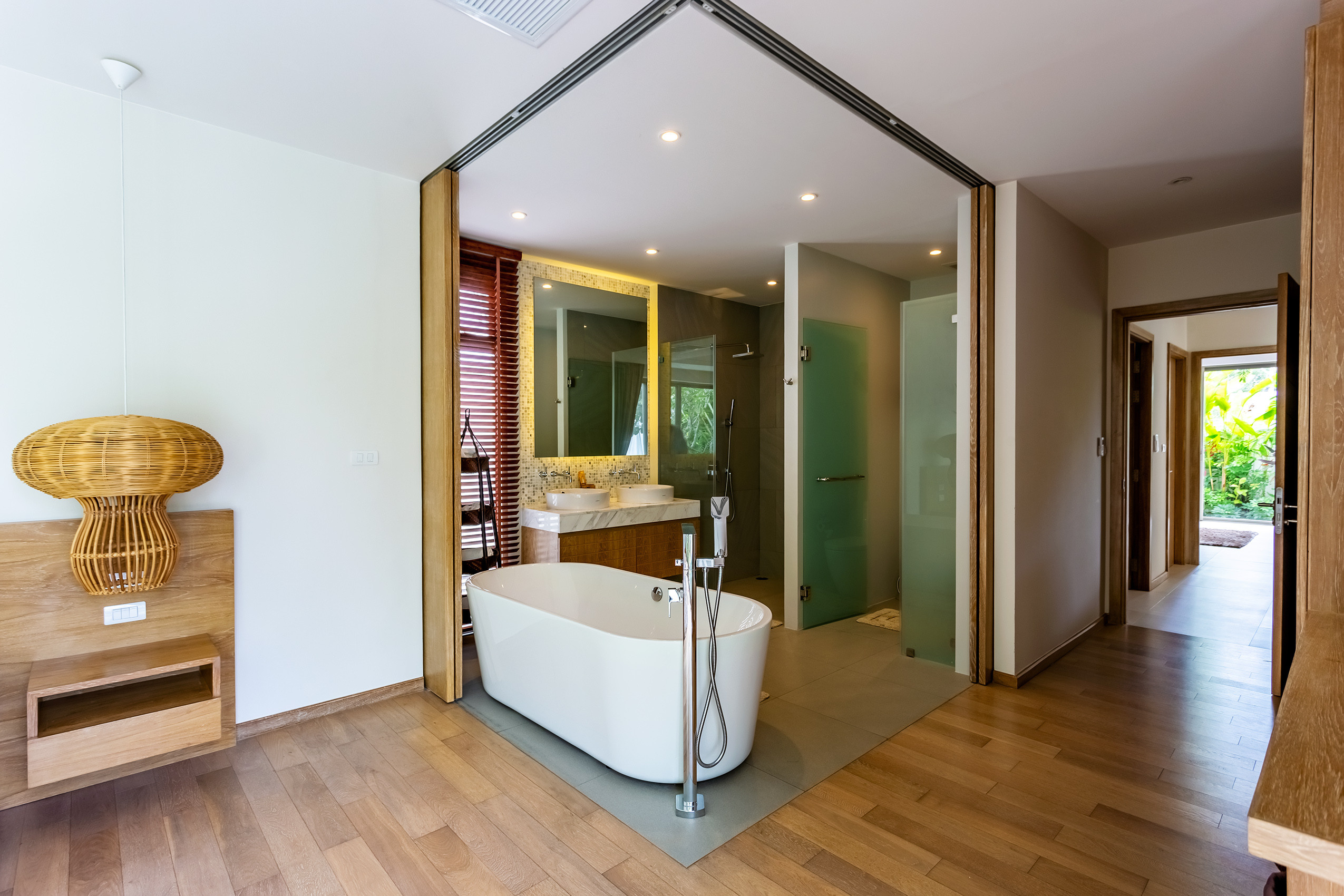 Real estate. Photographer, Retoucher & Graphic Designer @photo123pro